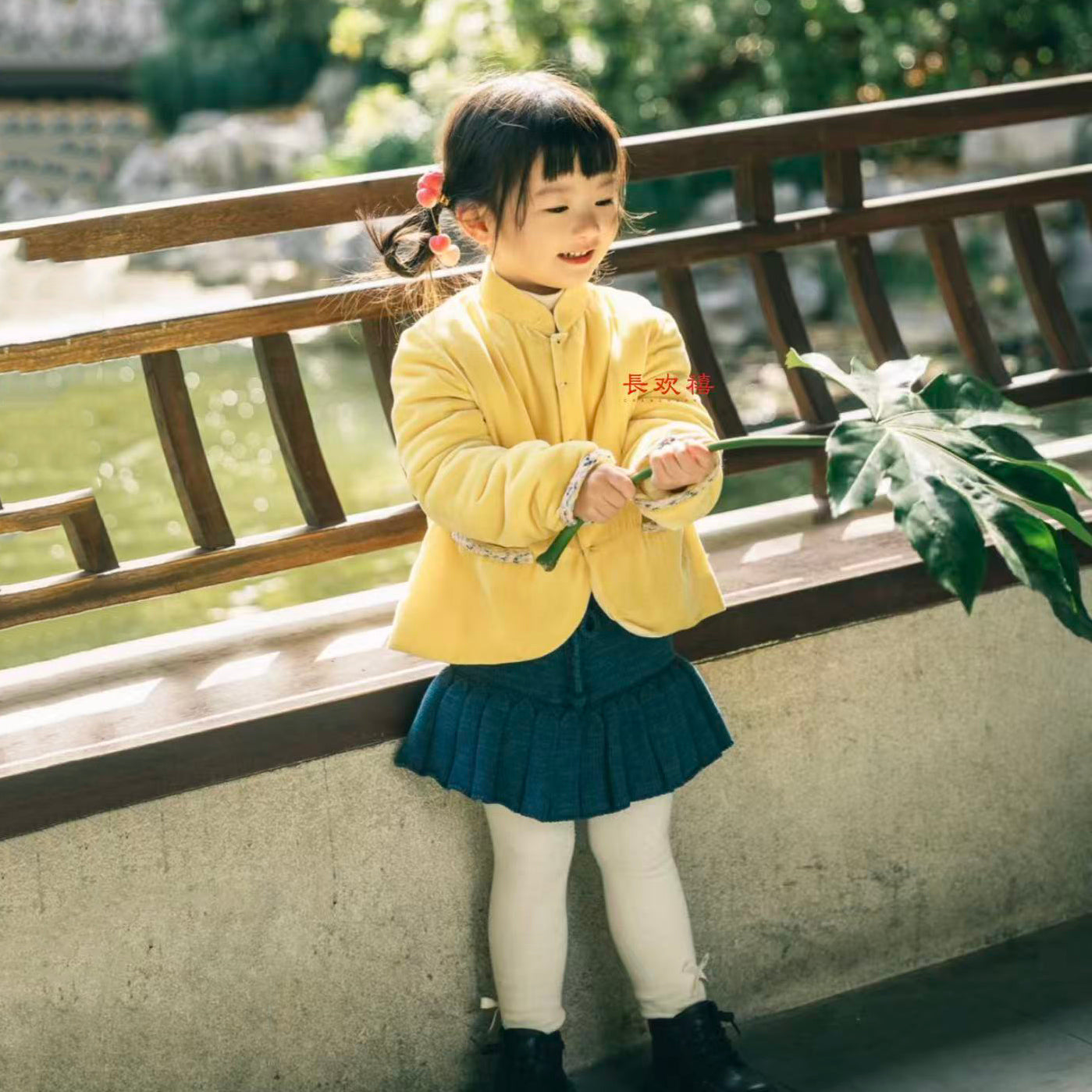 女童黄色"绒宝"夹棉外套