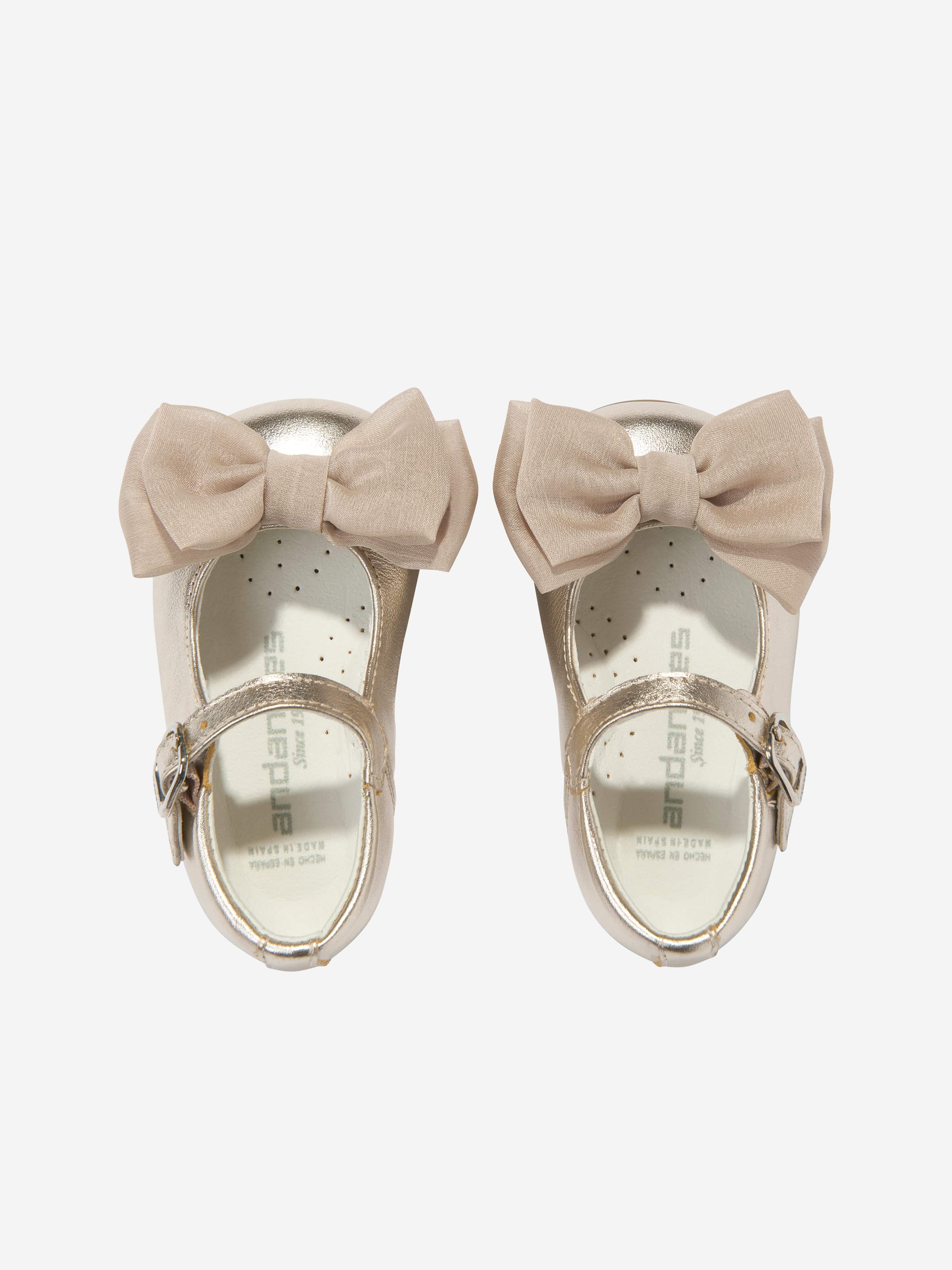 Andanines Girls Leather Bow Shoes in Gold