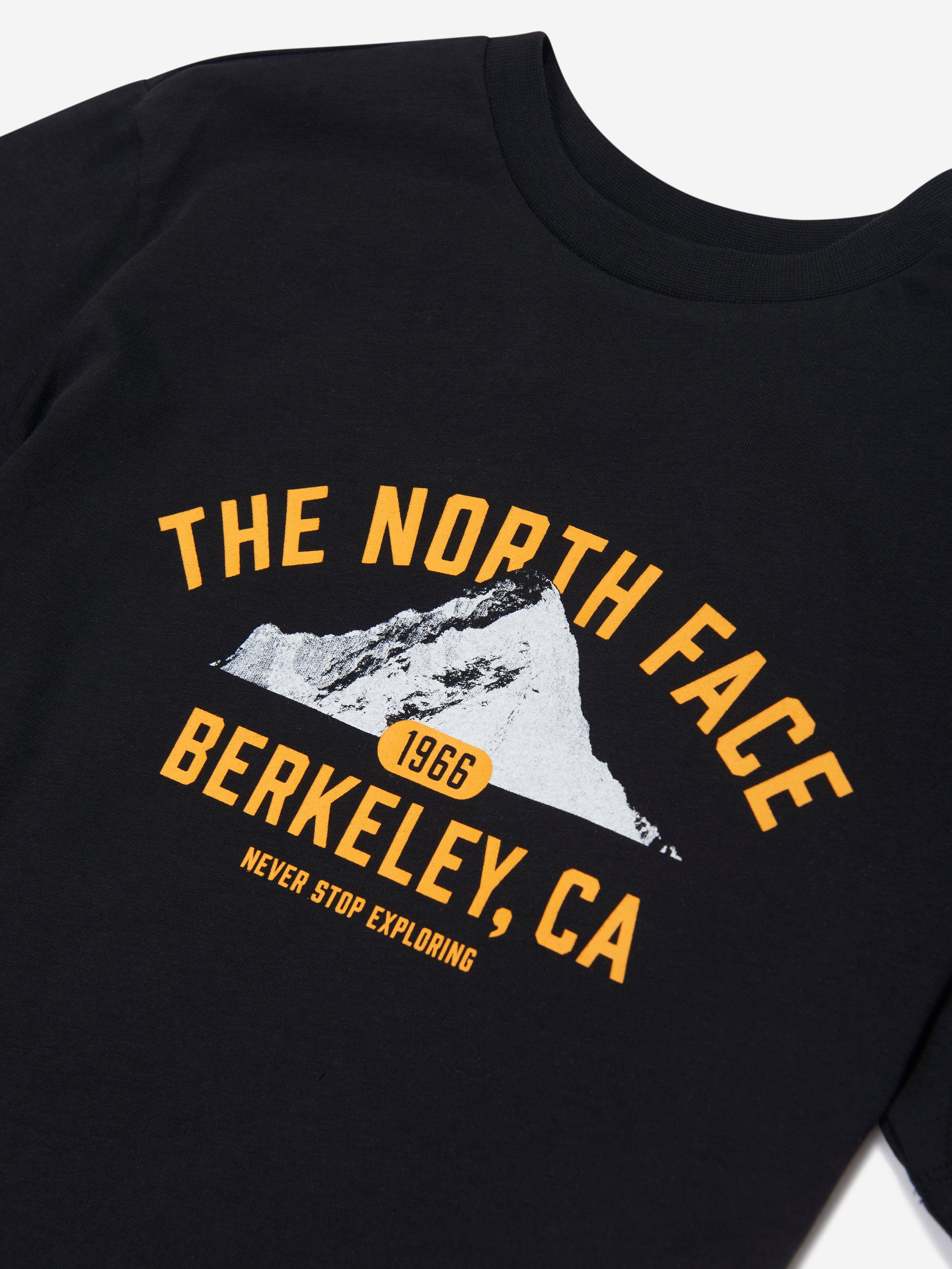 The North Face Kids Varsirty Graphic Oversized T-Shirt in Black