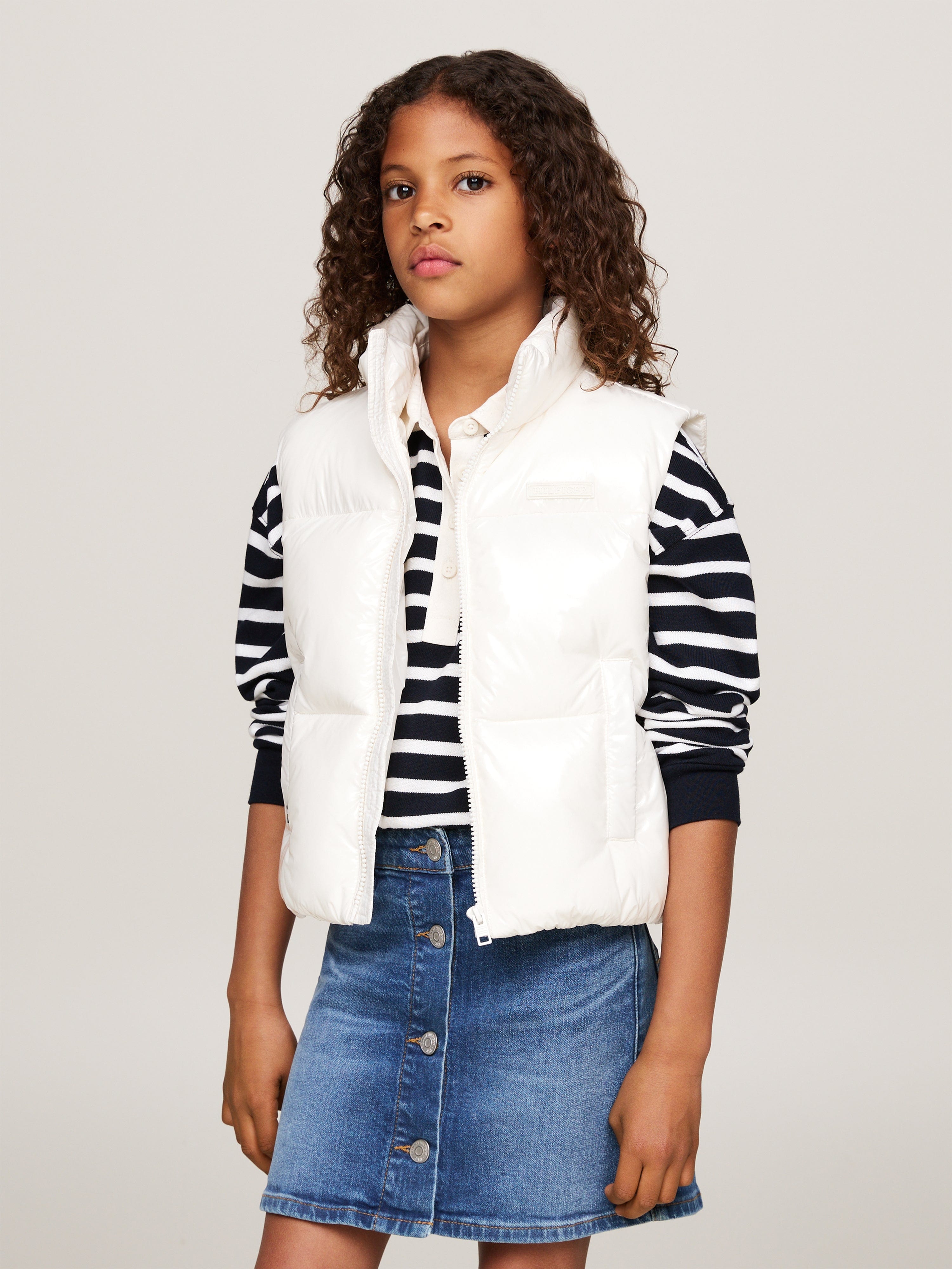 Tommy Hilfiger Girls New York Glossy Puffer Gilet in White