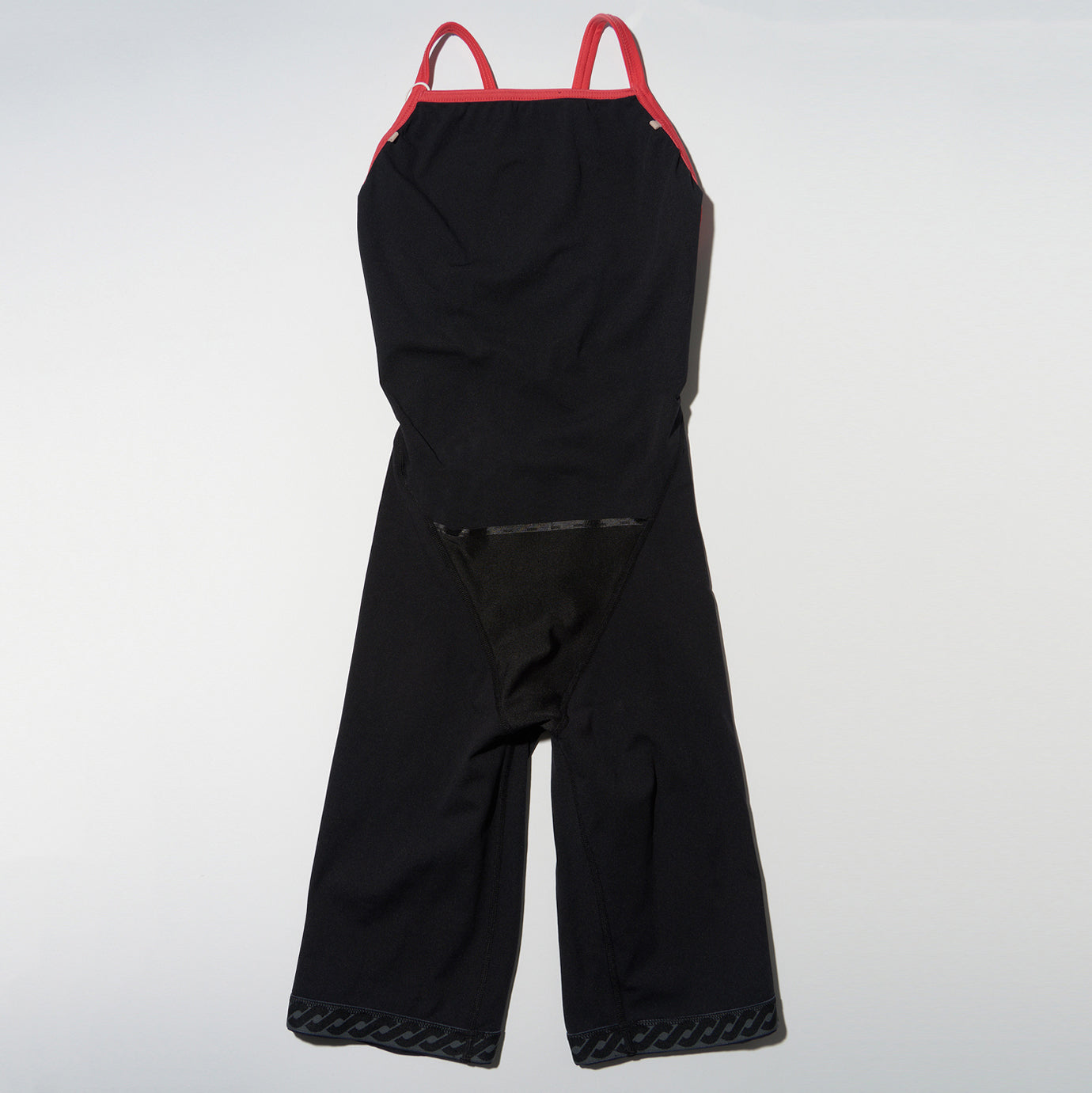 Maillot de bain professionnel court noir pour femme