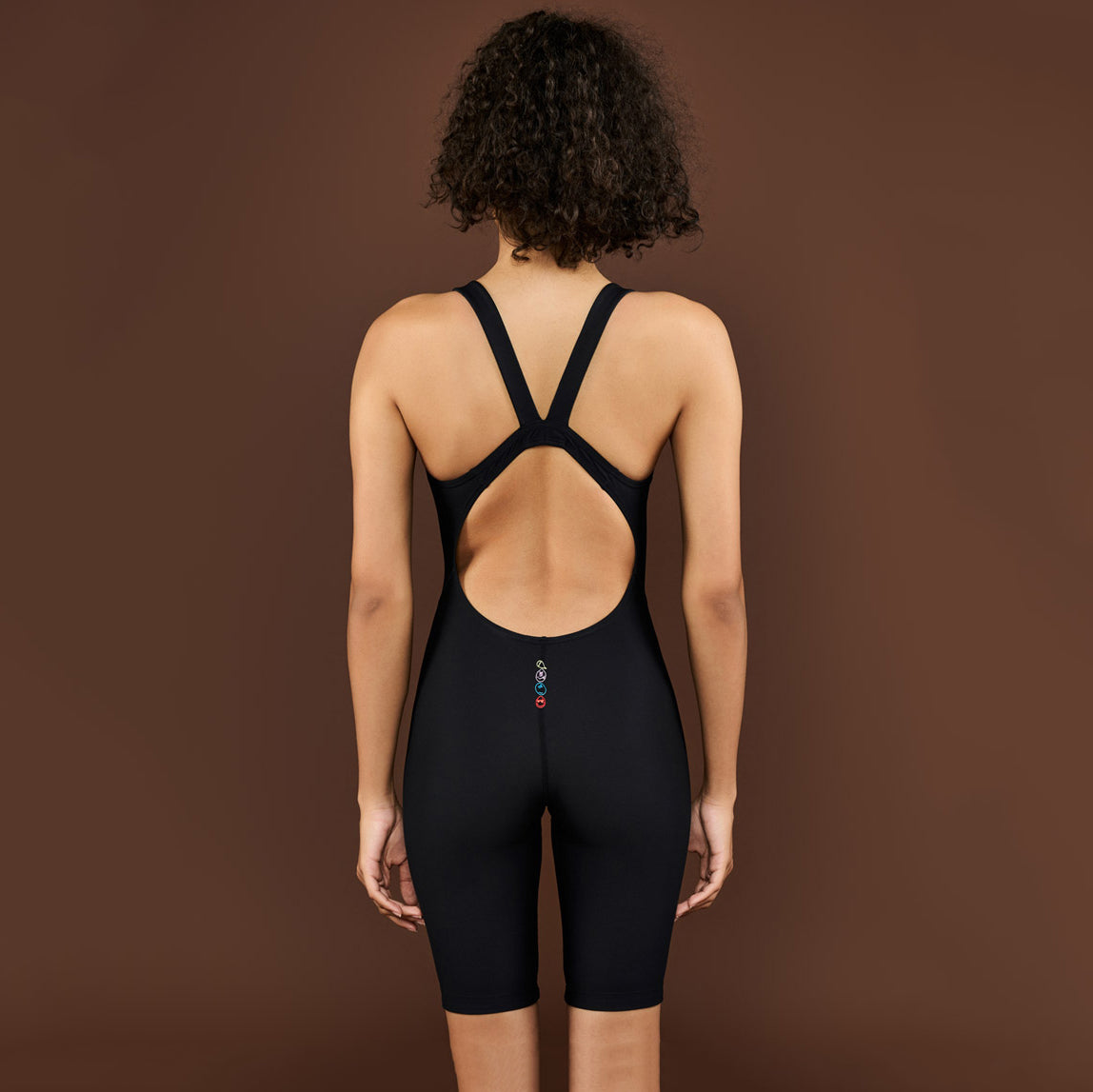 Maillot de bain professionnel court noir pour femme