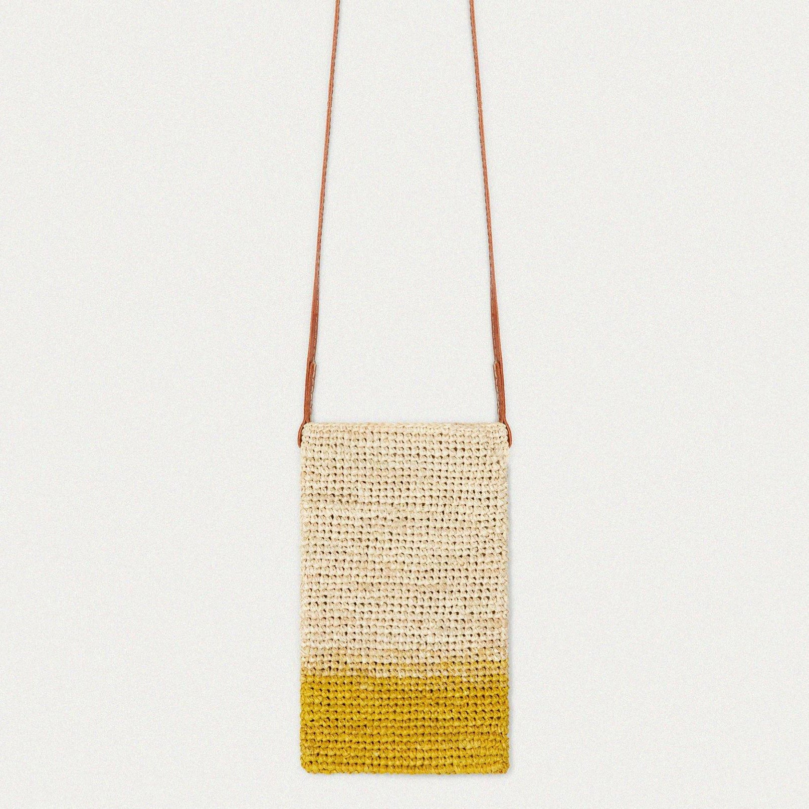 Ornement de mini sac en raphia teint en dégradé
