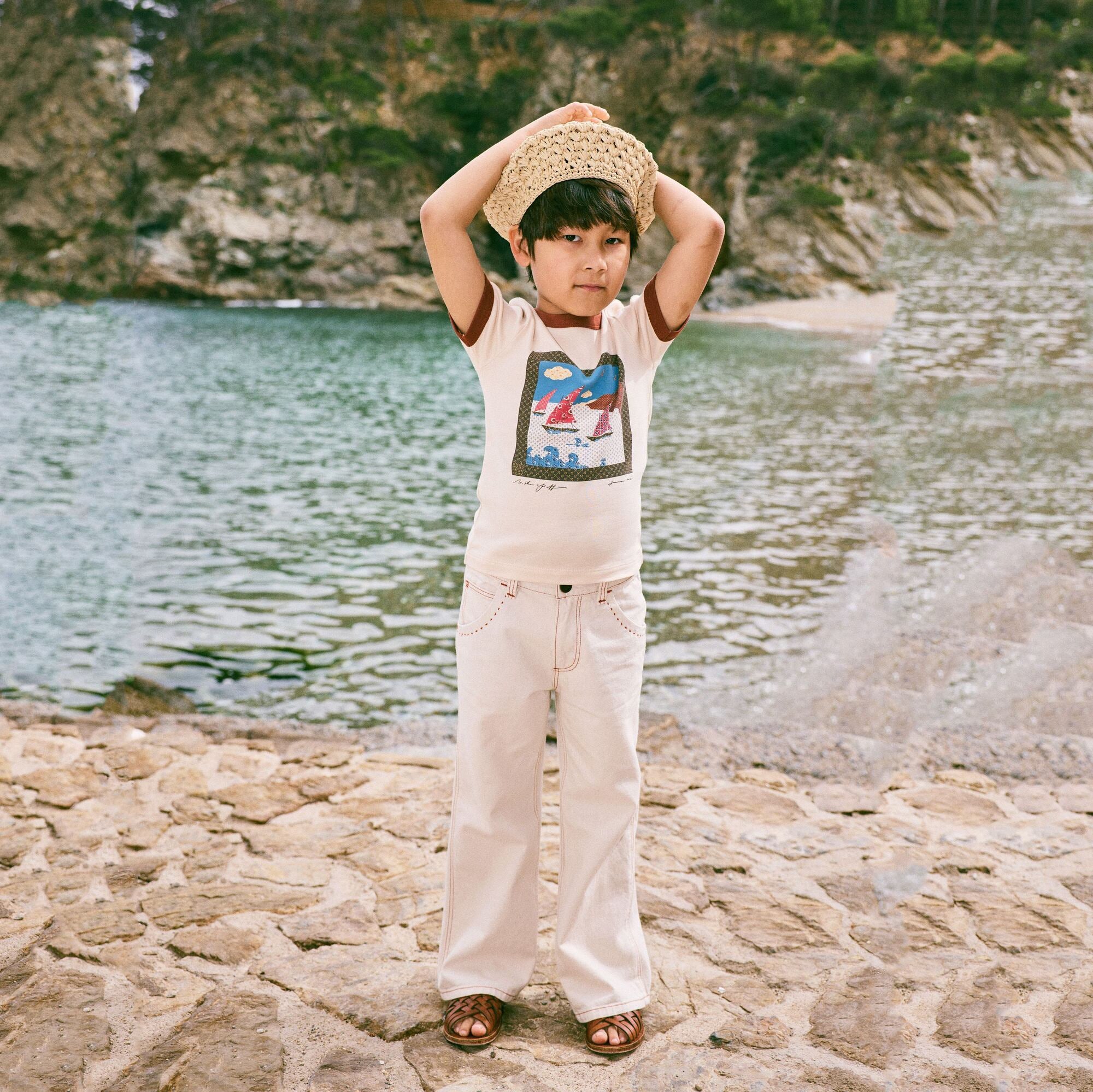 Boys & Girls White Printed Cotton T-Shirt