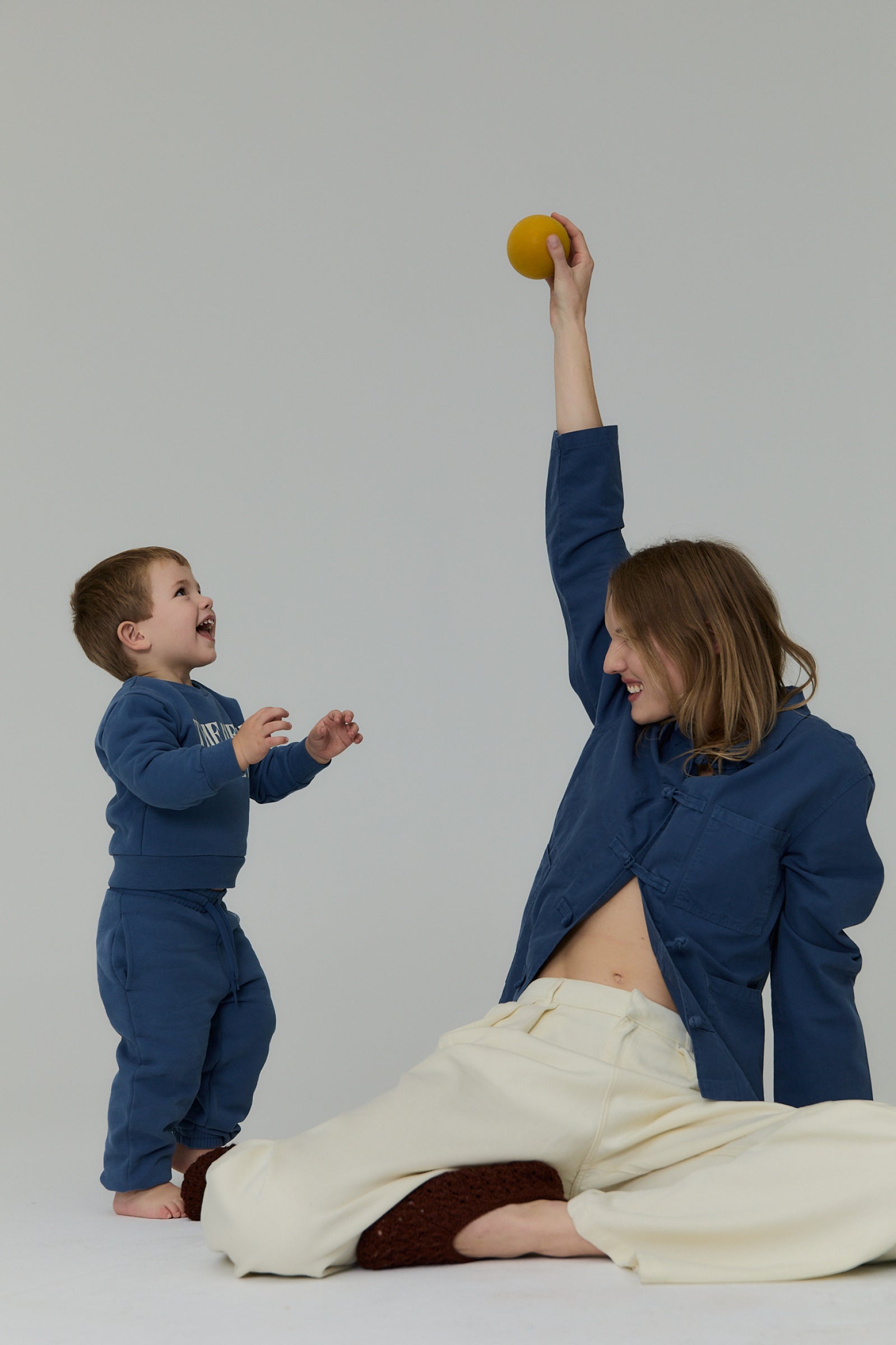 Baby Boys & Girls Blue Sweatshirt