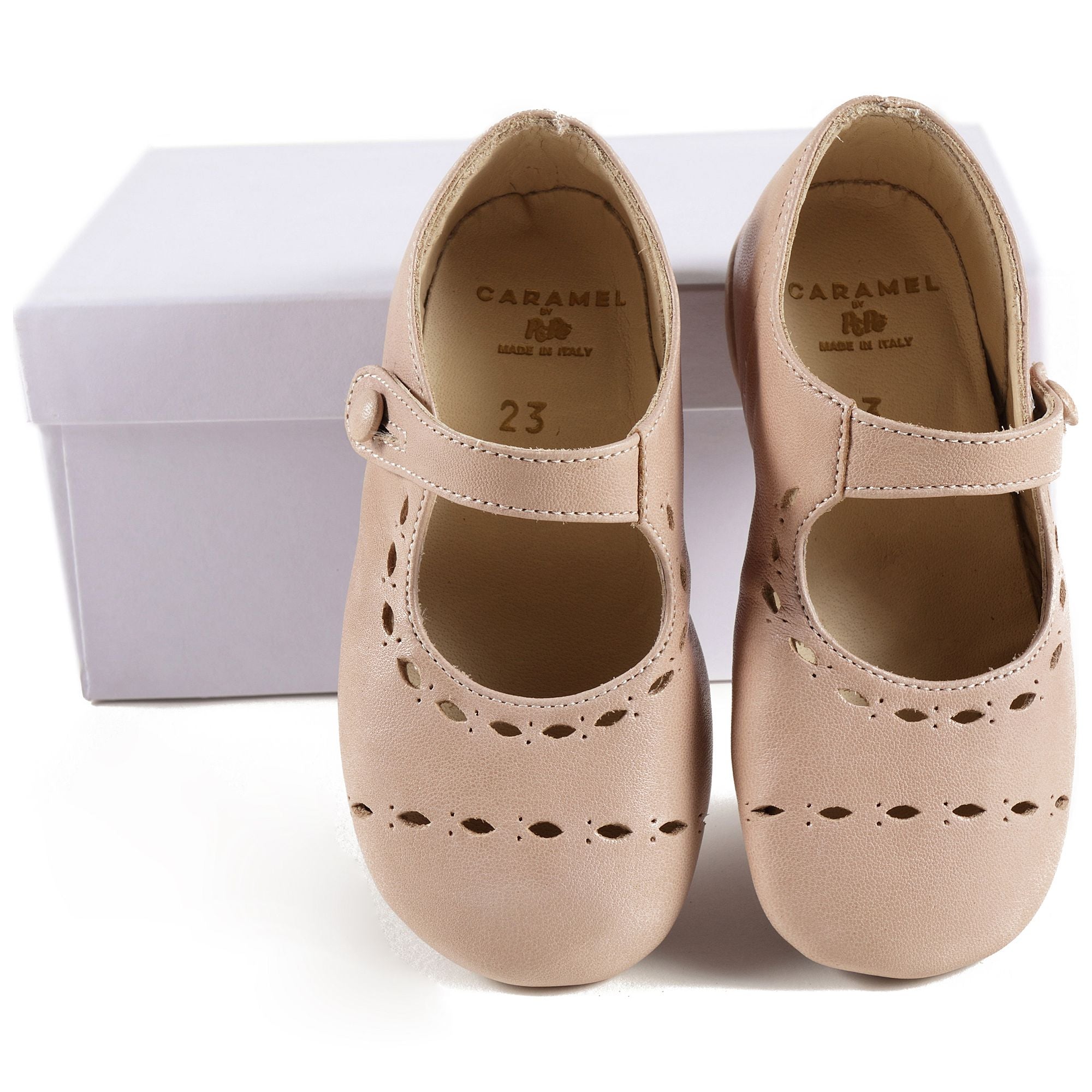 Chaussures en cuir roses pour filles