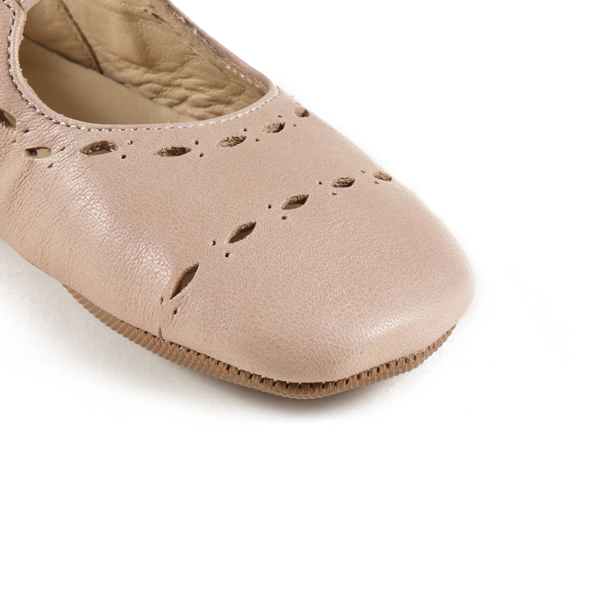 Chaussures en cuir roses pour filles