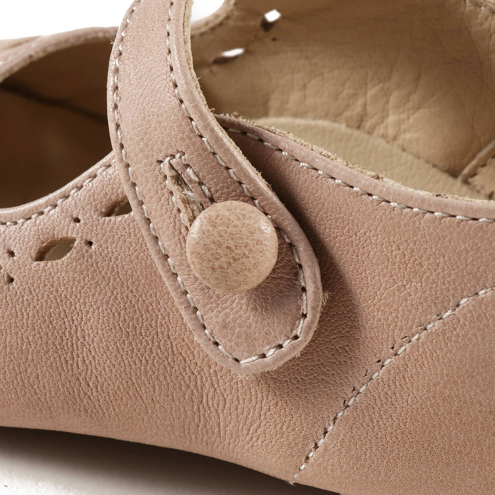 Chaussures en cuir roses pour filles