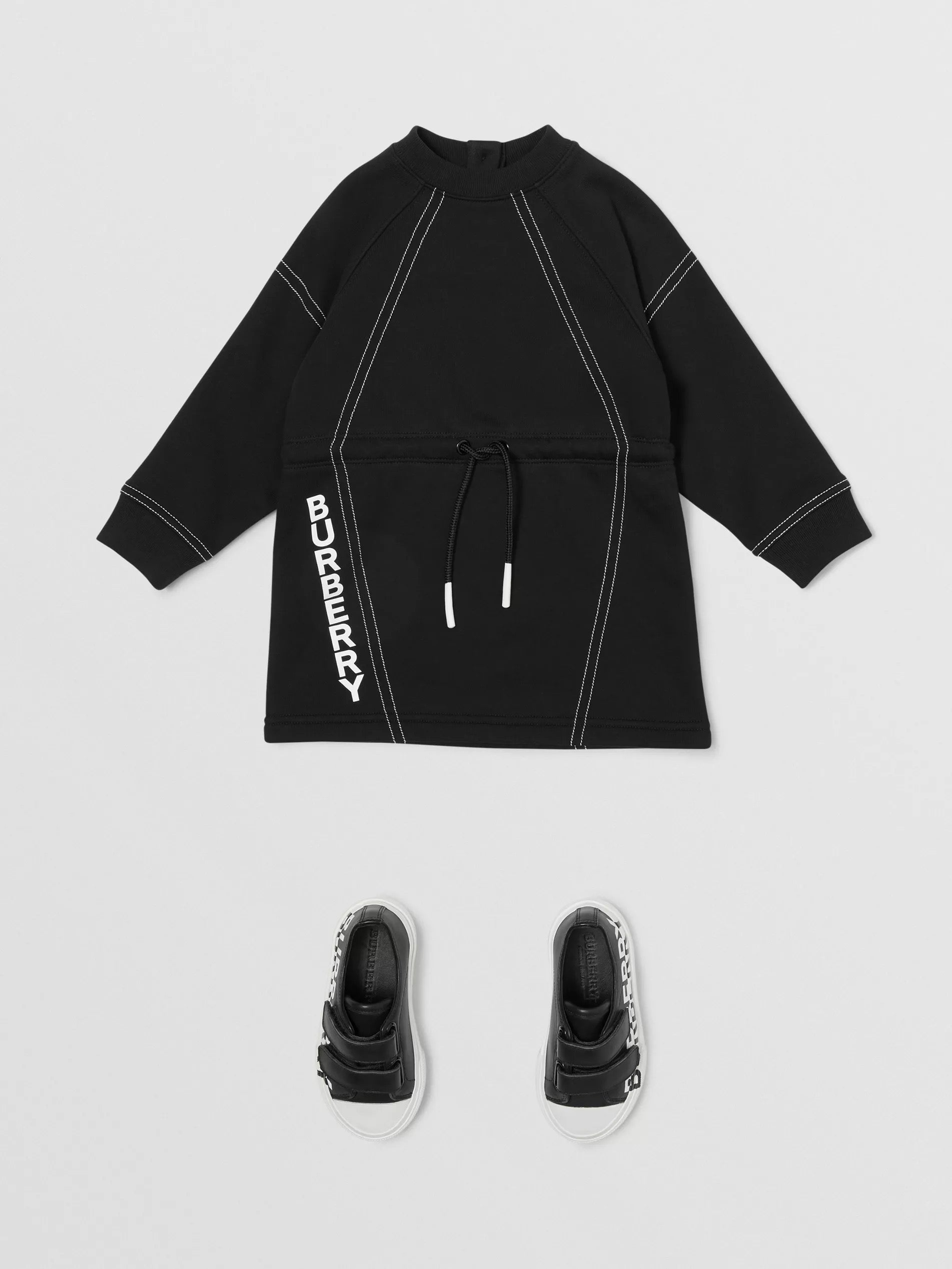 Robe noire en coton pour fille