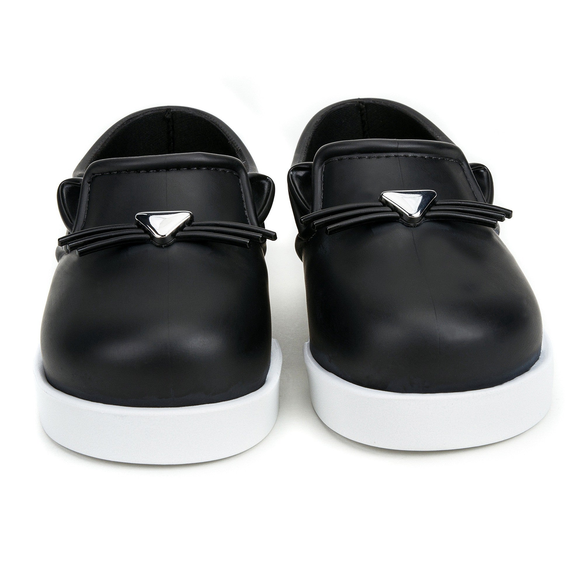 Boys &Girls Black 'Cat' Slip-On Shoes