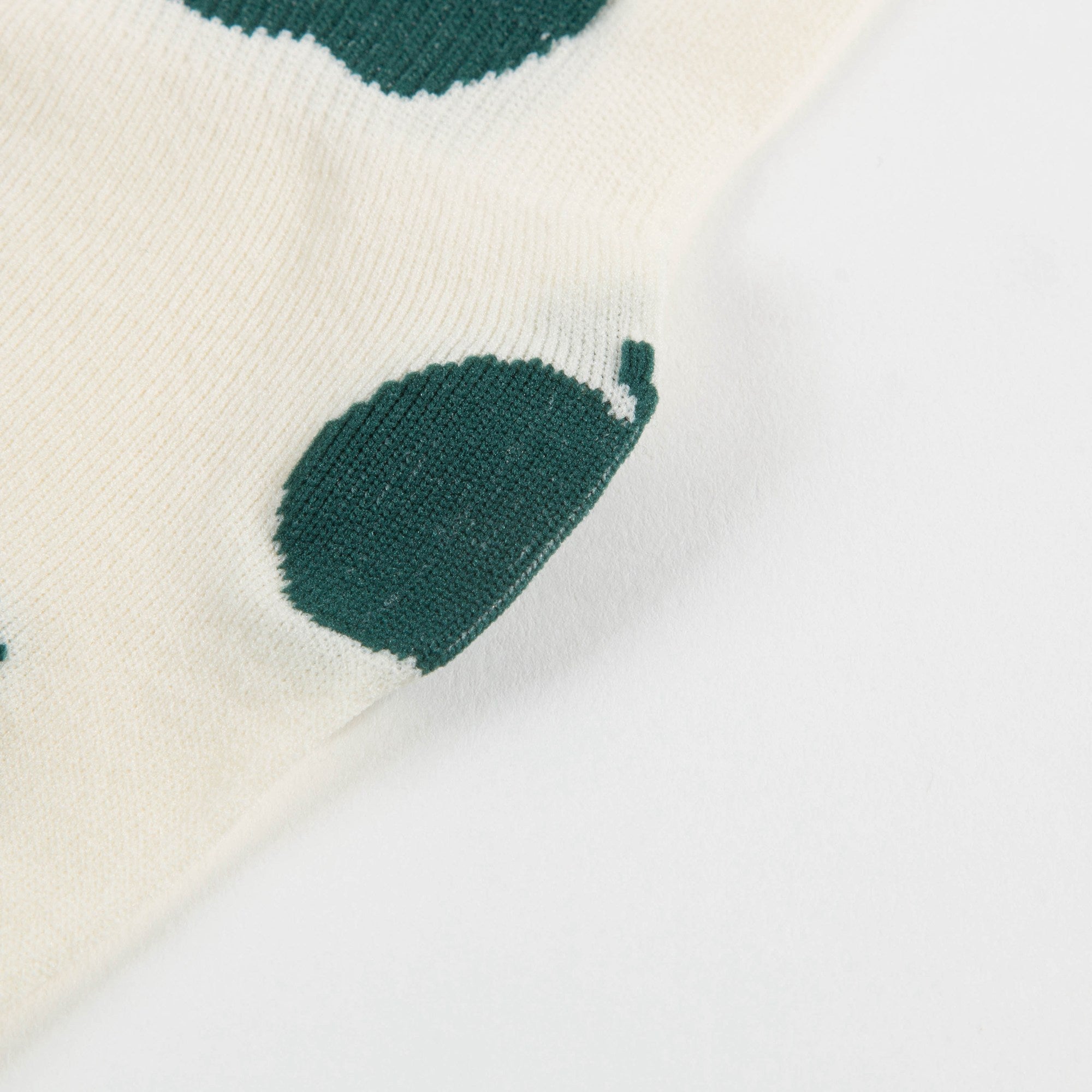 Chaussettes blanches en coton écru pour filles