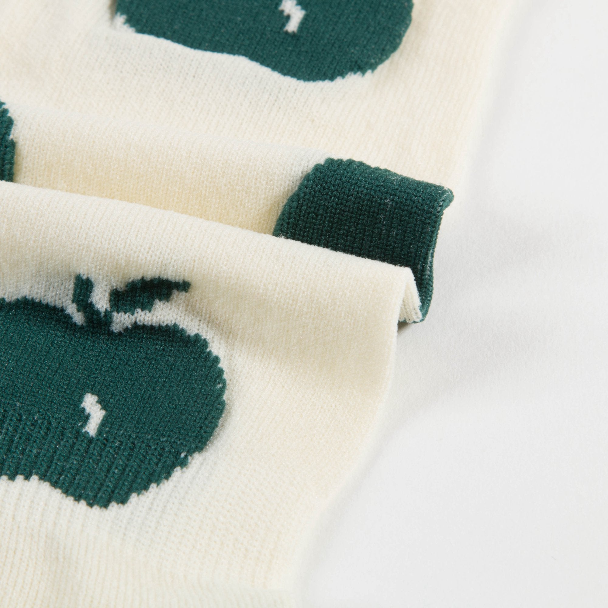 Chaussettes blanches en coton écru pour filles