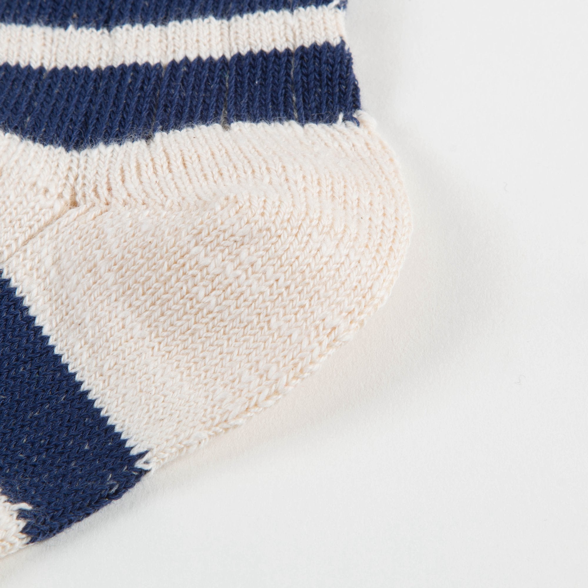 Chaussettes en coton bleu marine pour filles