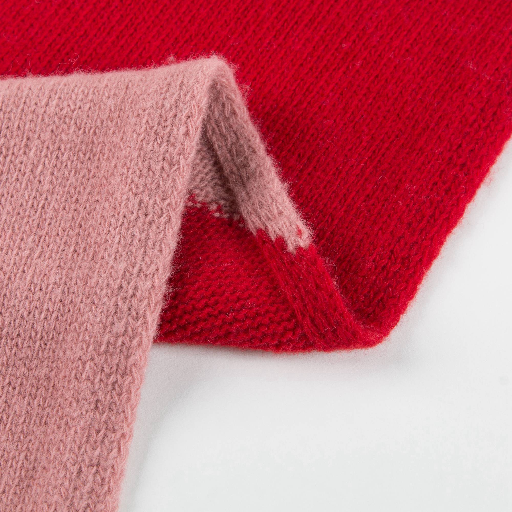 Écharpe en laine rose pour fille