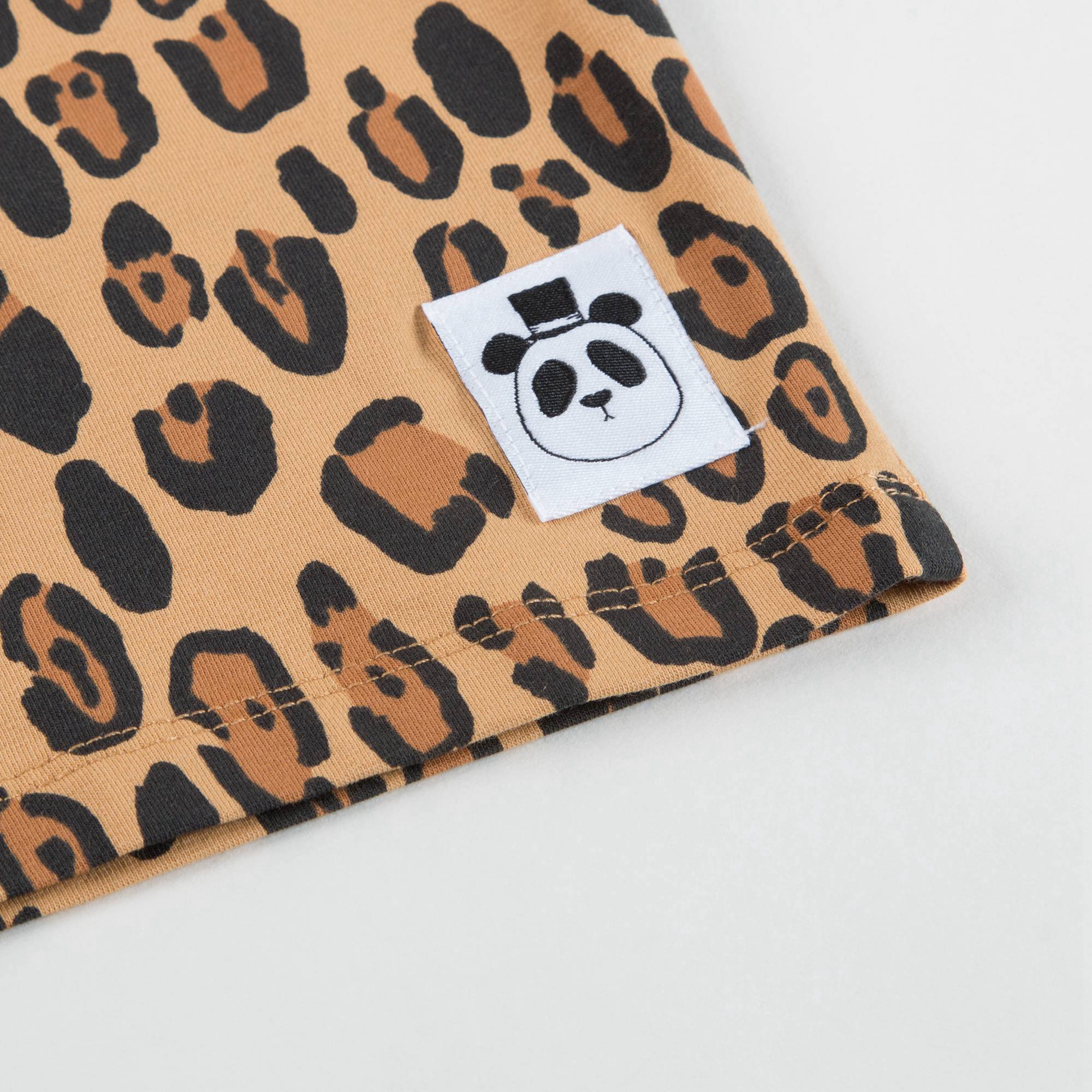 Boys & Girls Beige Basic Leopard T-shirt With Long Sleeves