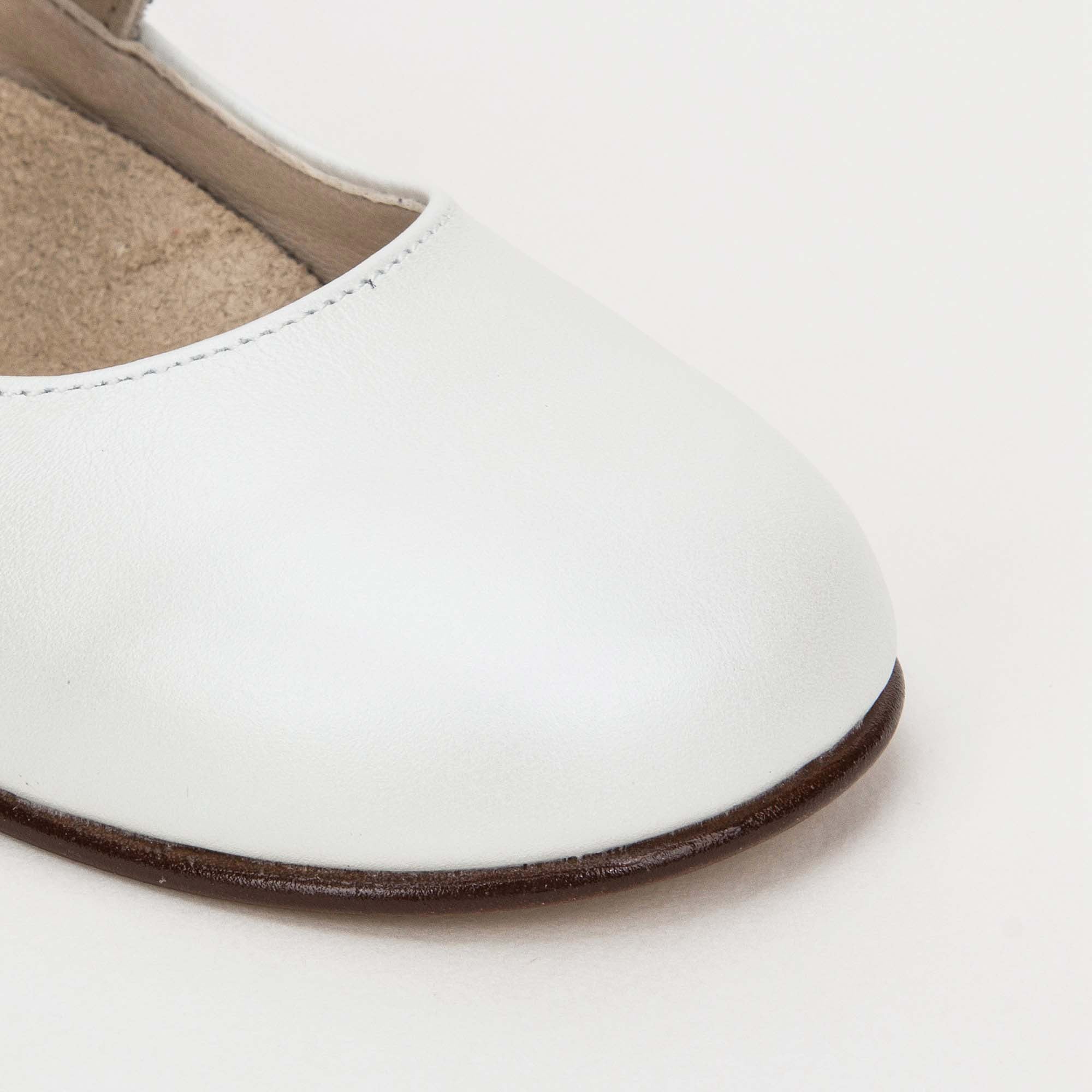 Chaussures en cuir ivoire pour bébés filles avec ornements en diamants blancs