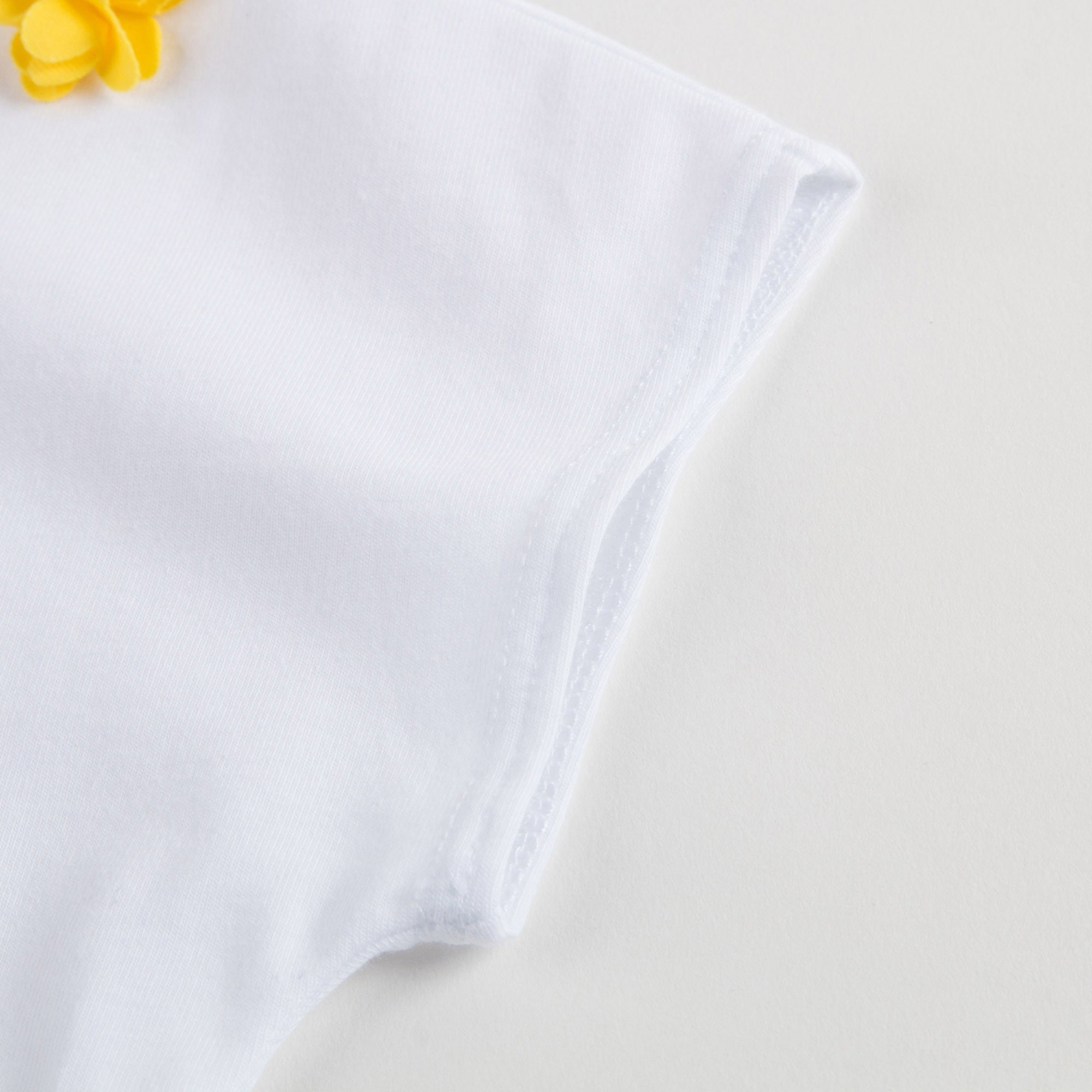 T-shirt blanc en coton à fleurs pour filles