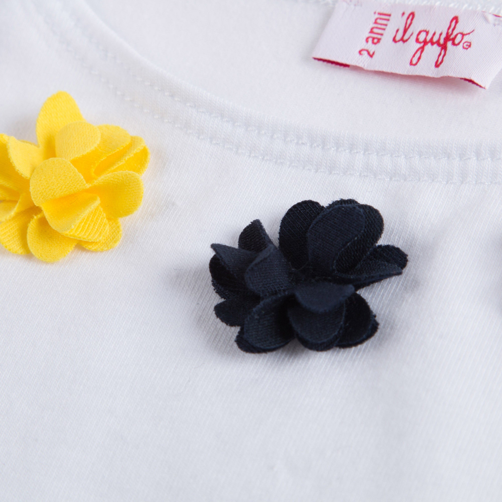 T-shirt blanc en coton à fleurs pour filles