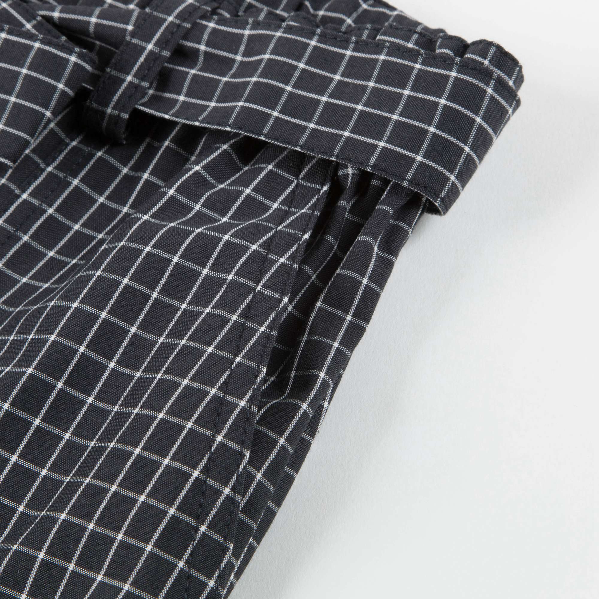 Pantalon à carreaux noirs pour fille