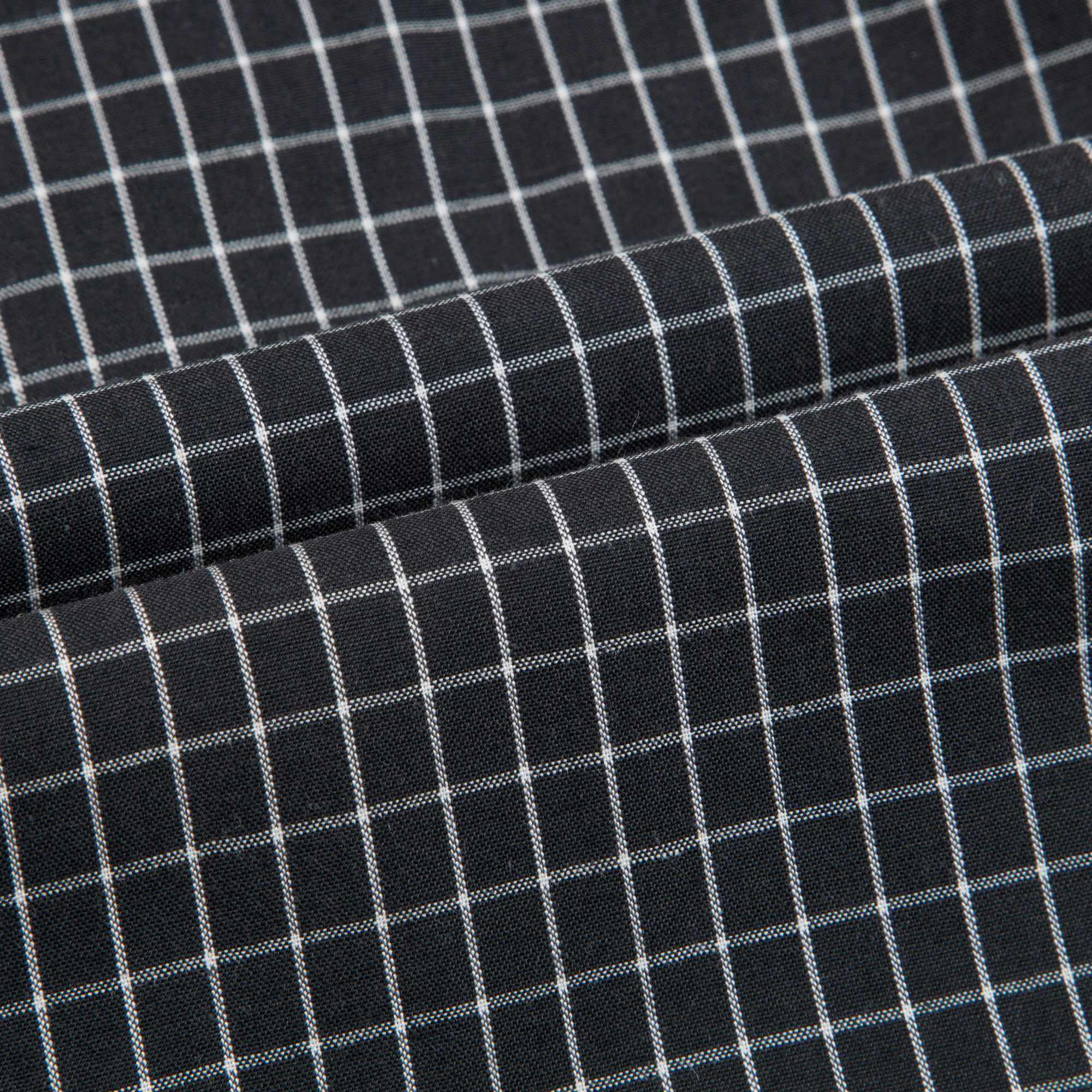 Robe à carreaux noire pour fille