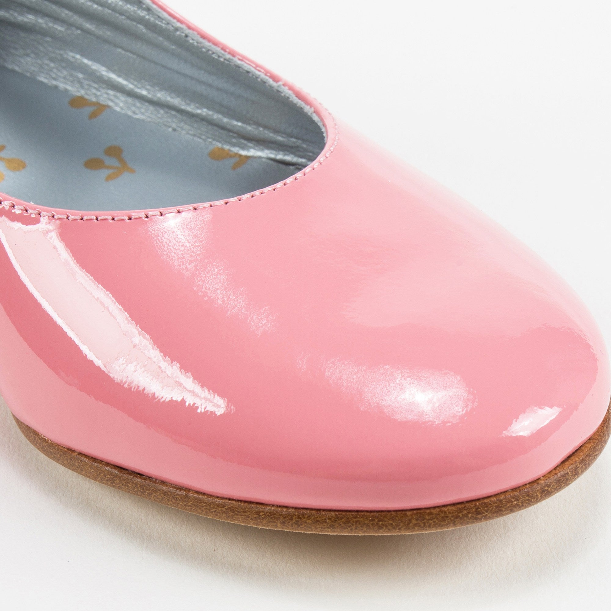 Chaussures en cuir rose pour fille