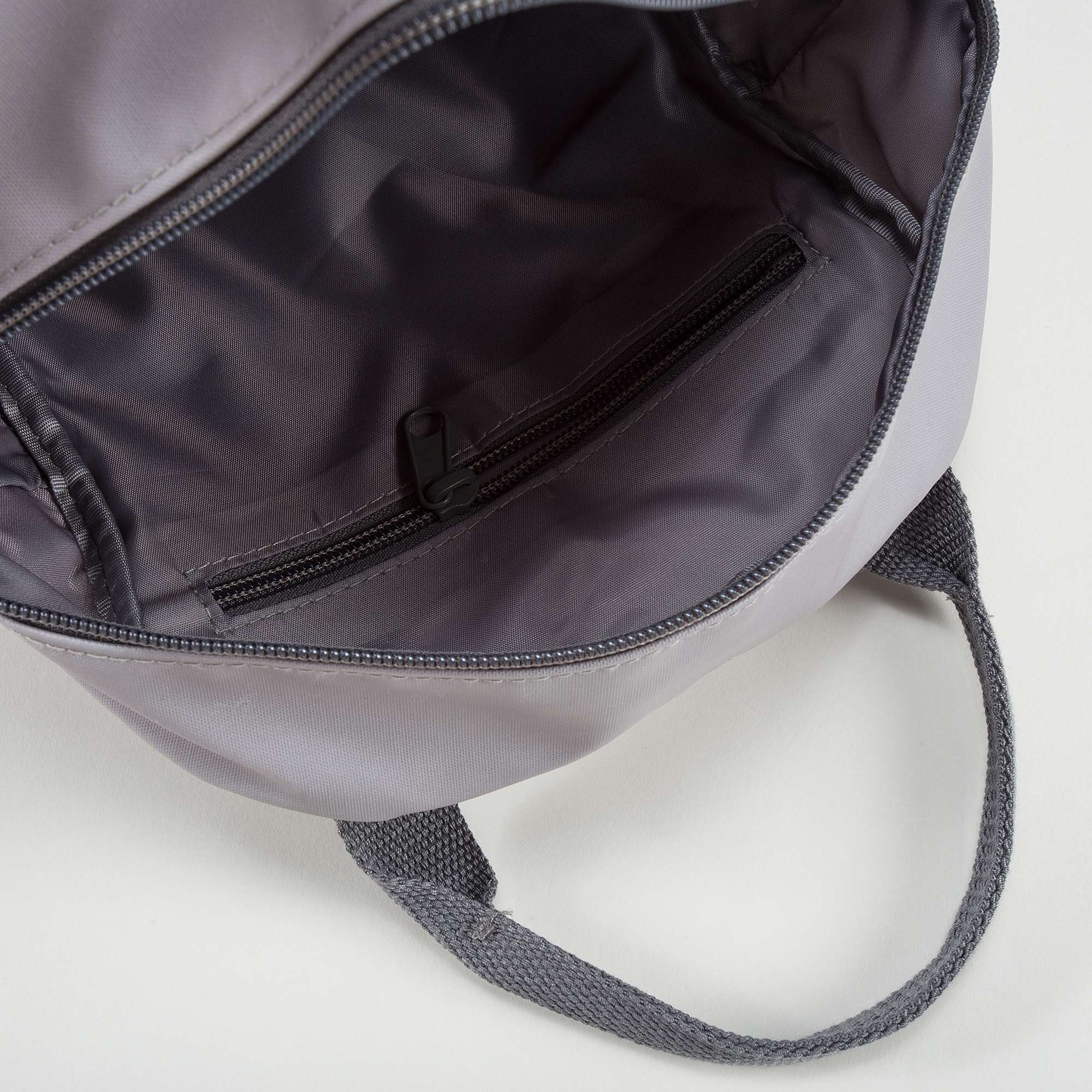 Sac à dos gris à têtes de koalas pour filles (20 x 13 x 26 cm)
