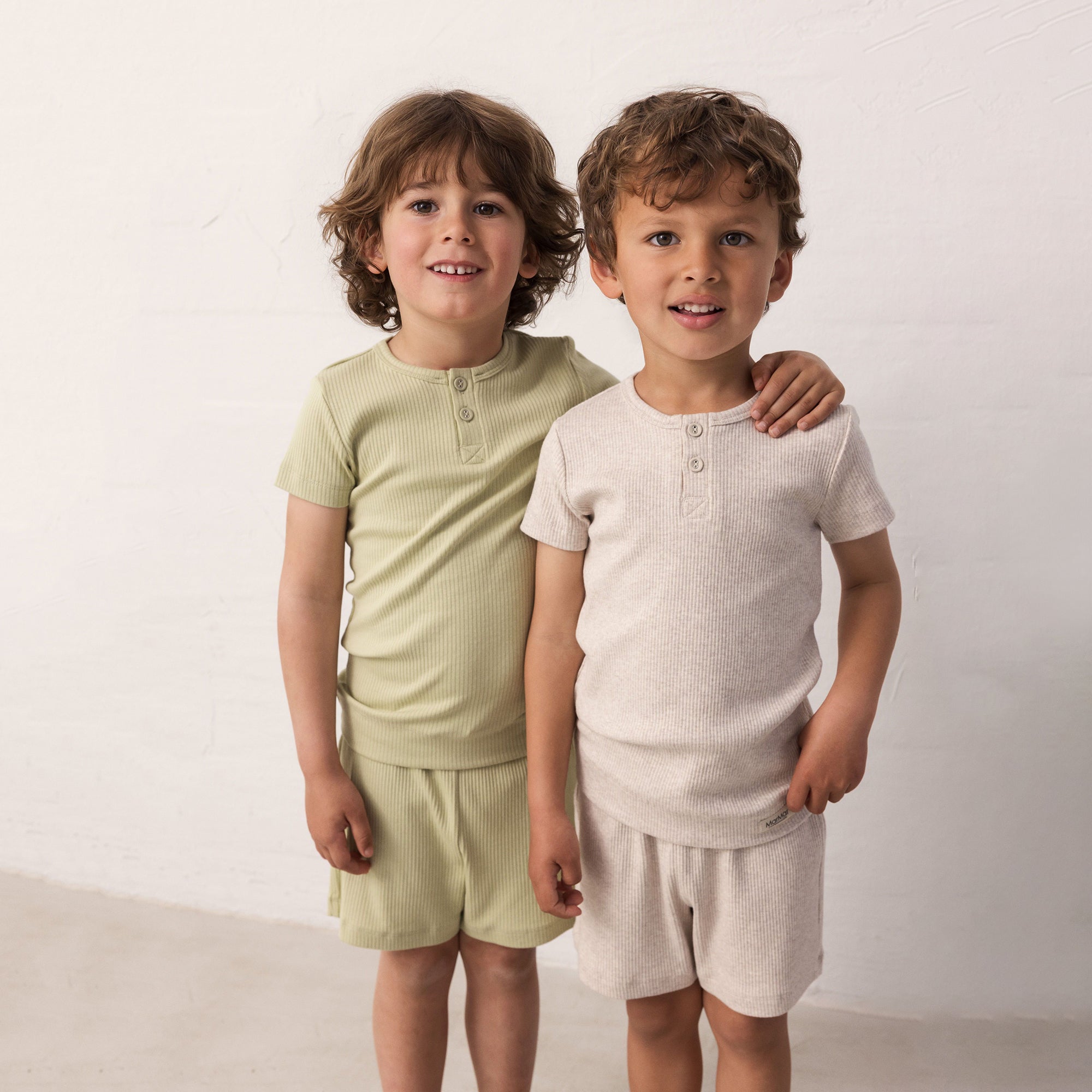 Boys & Girls Beige Shorts