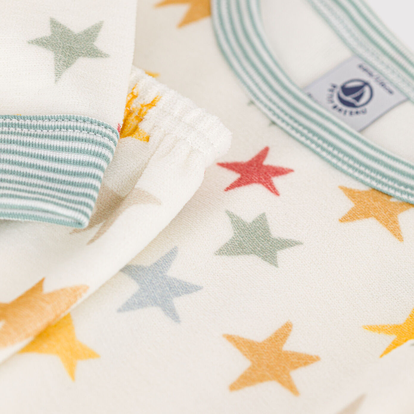 Boys & Girls White Stars Cotton Nightwear Set