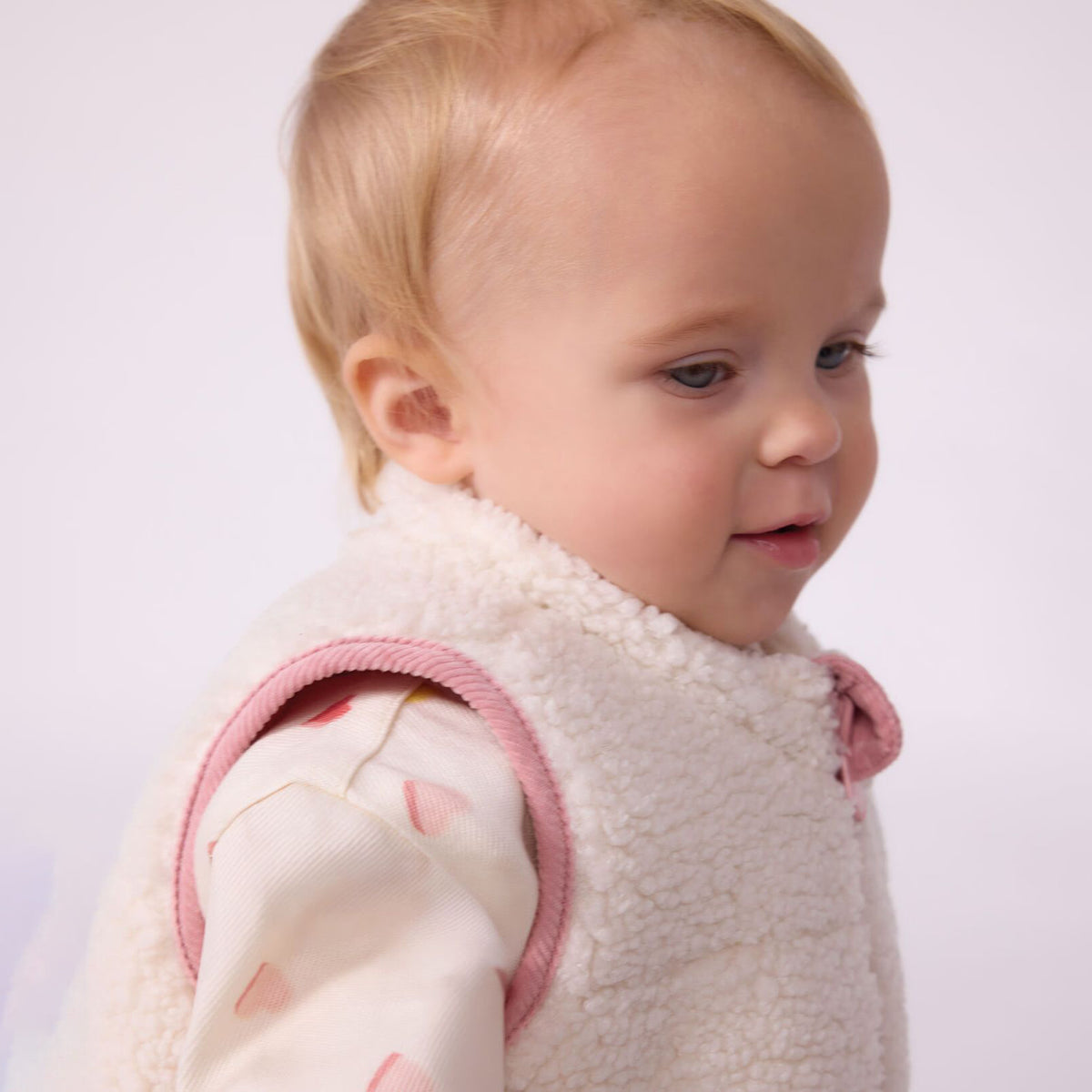 Gilet rembourré réversible rose clair pour bébés filles