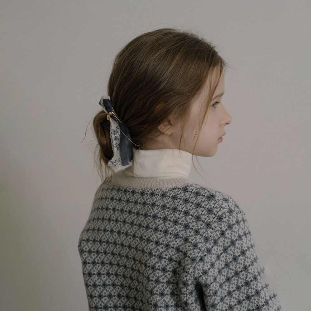 Pince à cheveux florale bleu marine pour filles