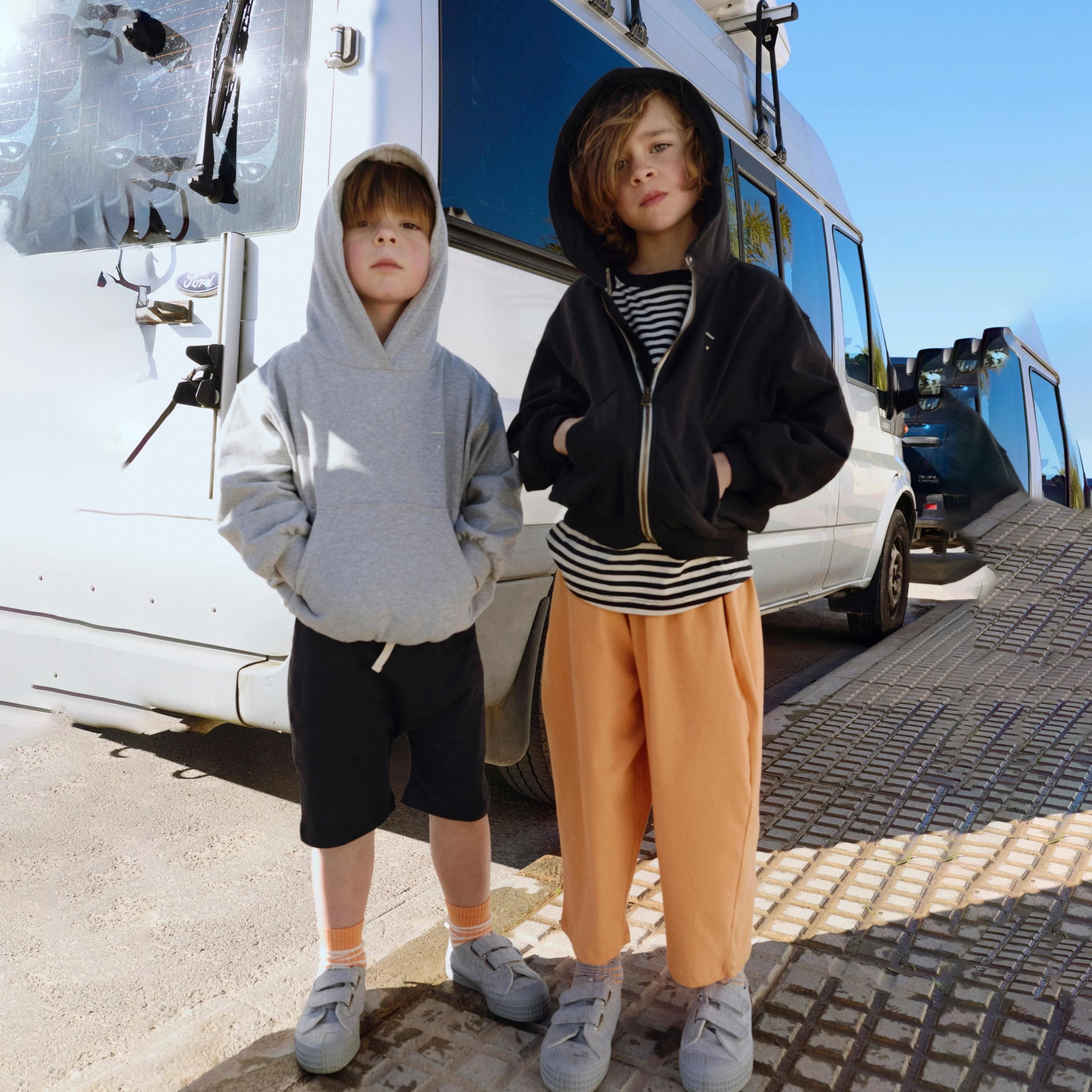 Boys & Girls Black Cotton Zip-Up Top