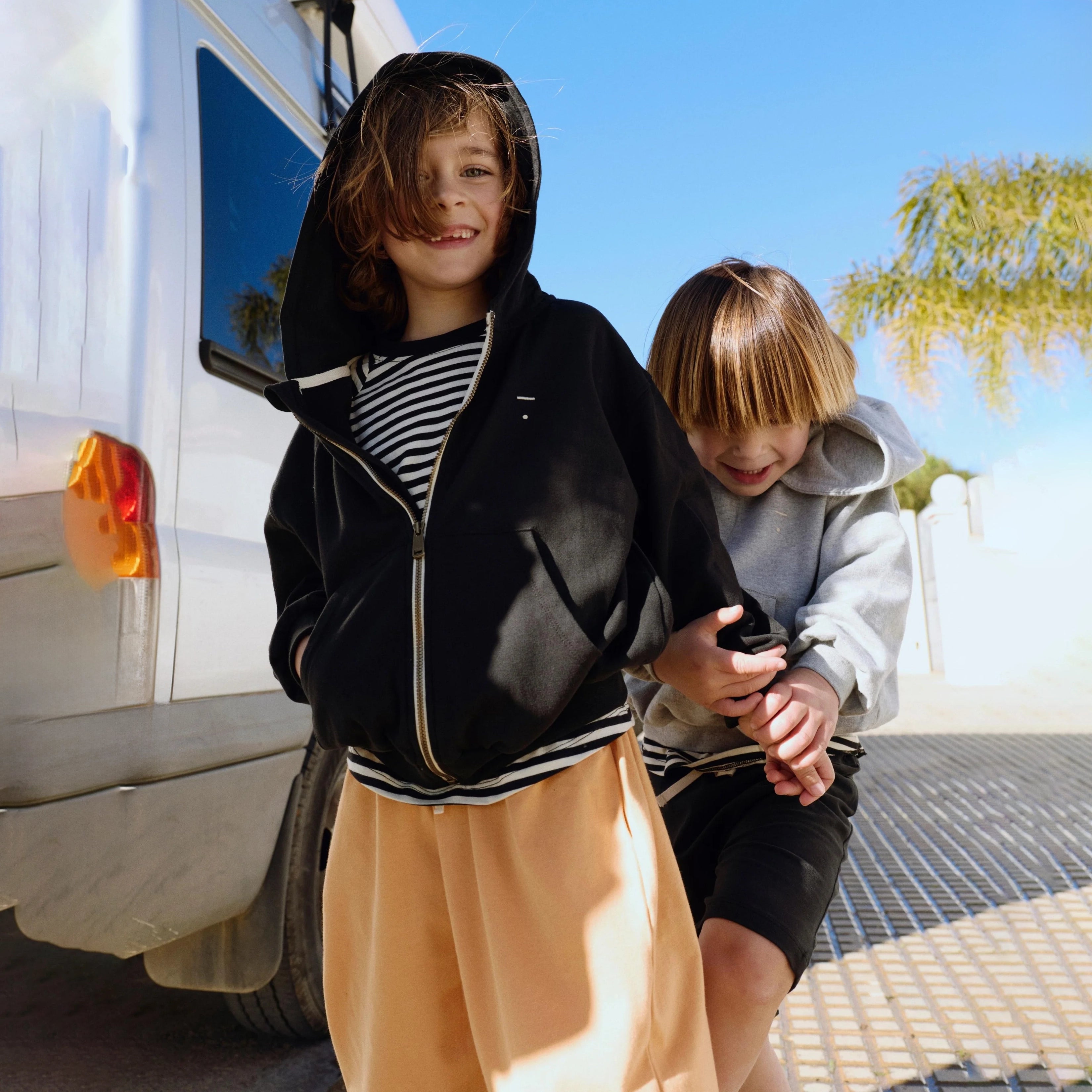 Boys & Girls Black Cotton Zip-Up Top