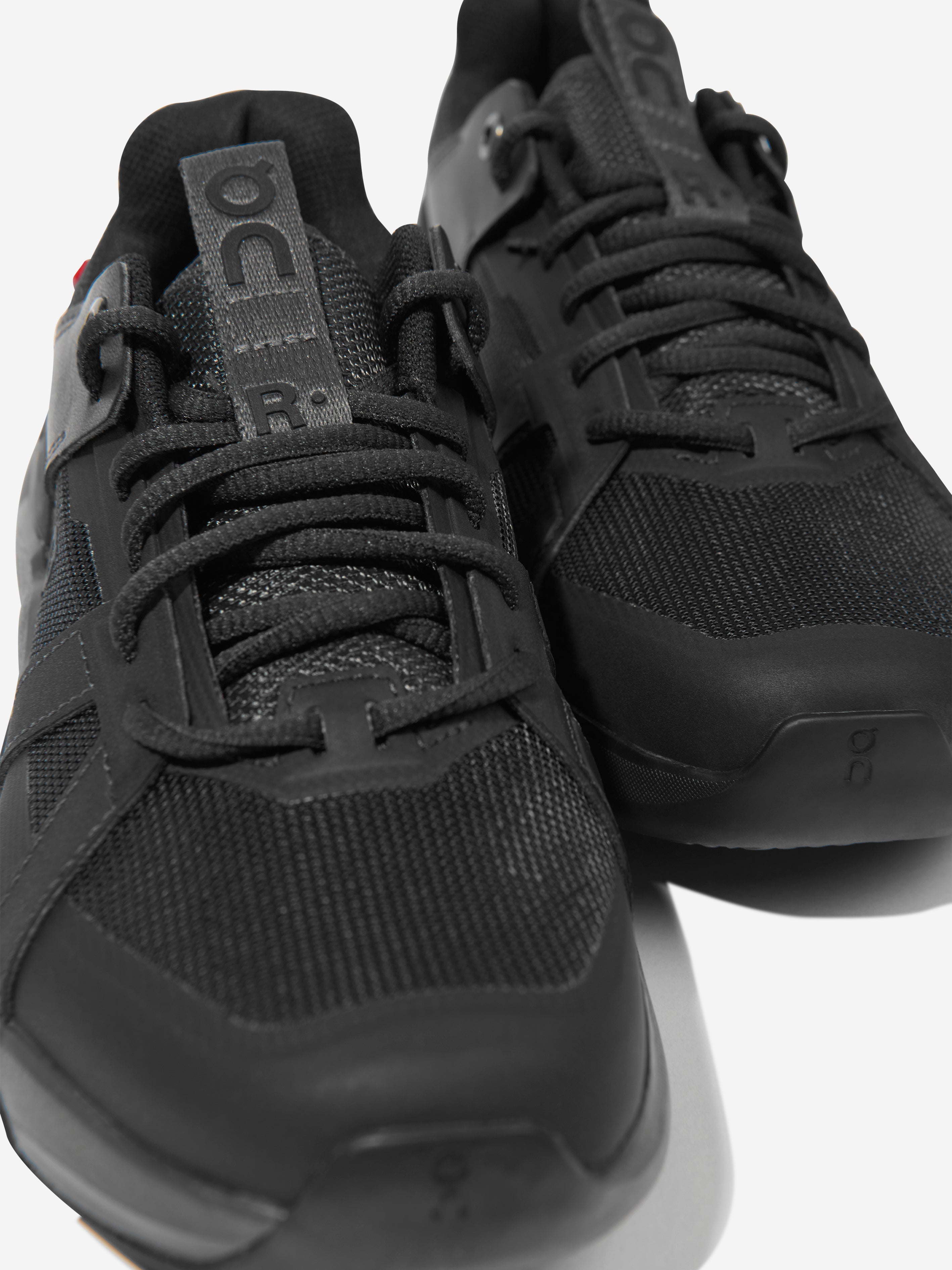 Kids The Roger CH Pro Youth Trainers in Black