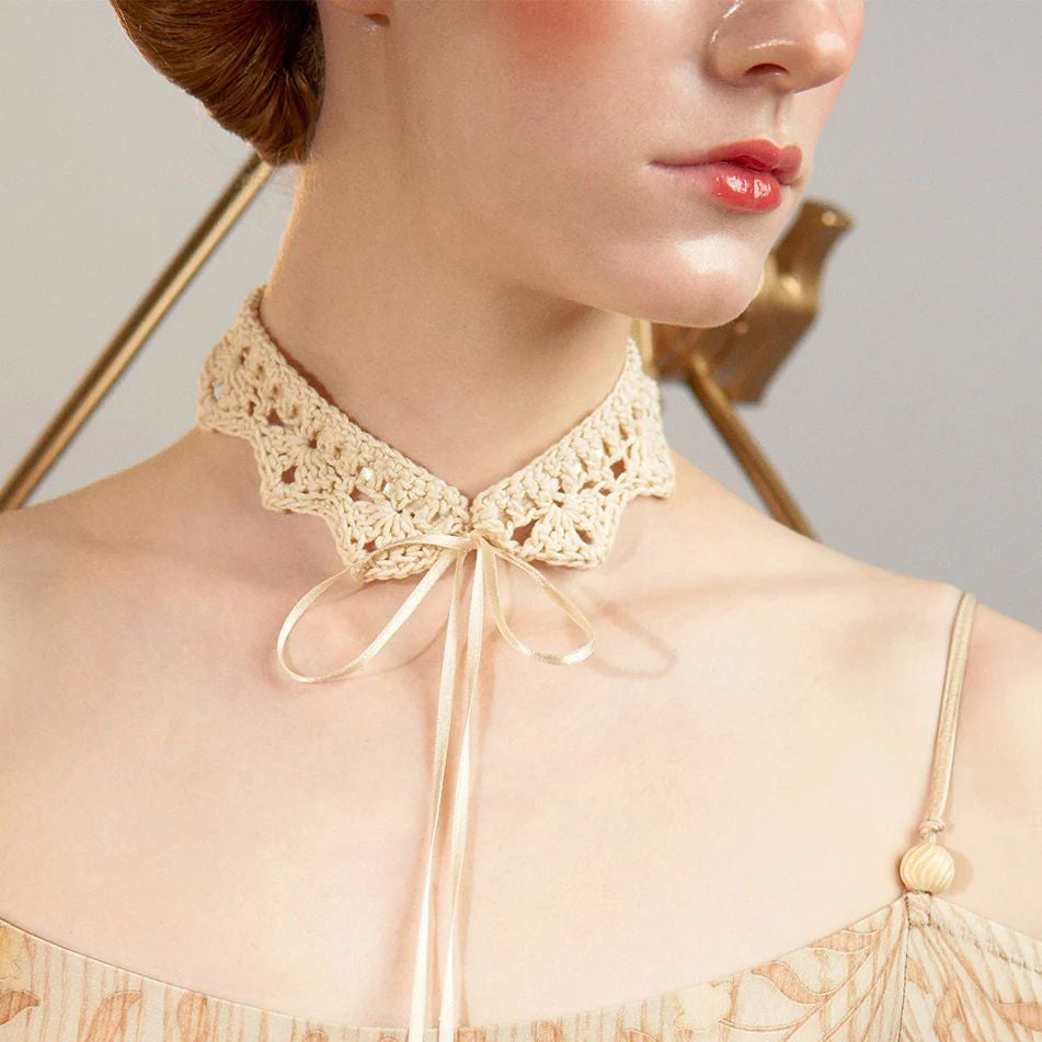 Women Cream Lace Collar(251CO10CO/cream)