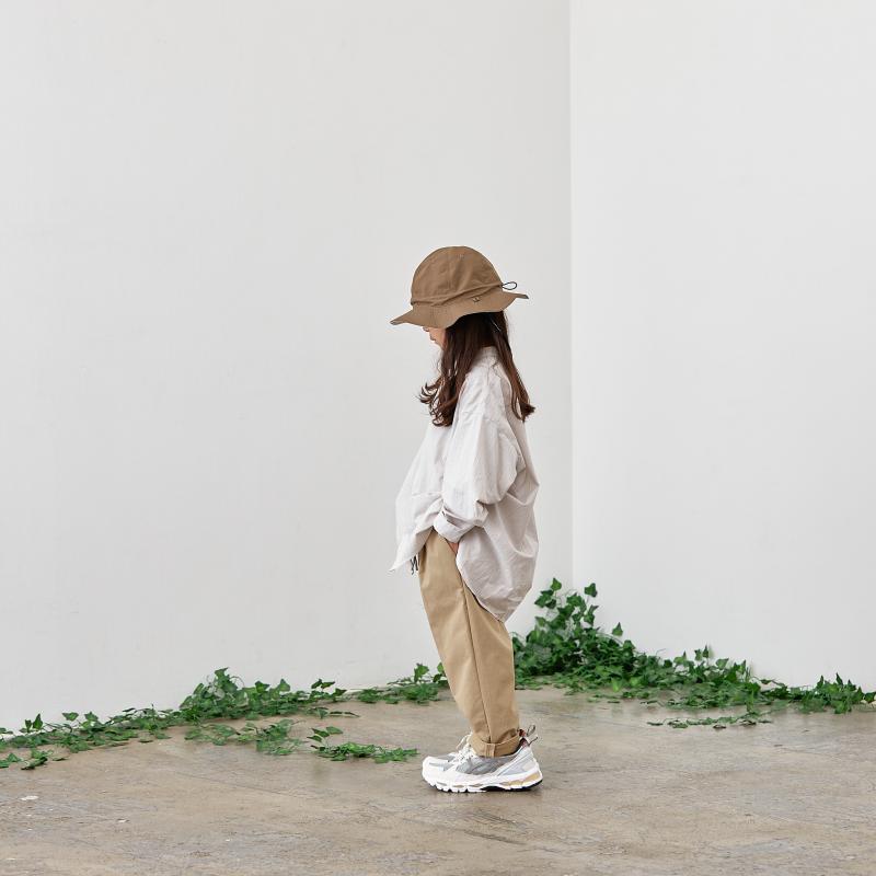 Boys & Girls Beige Trousers