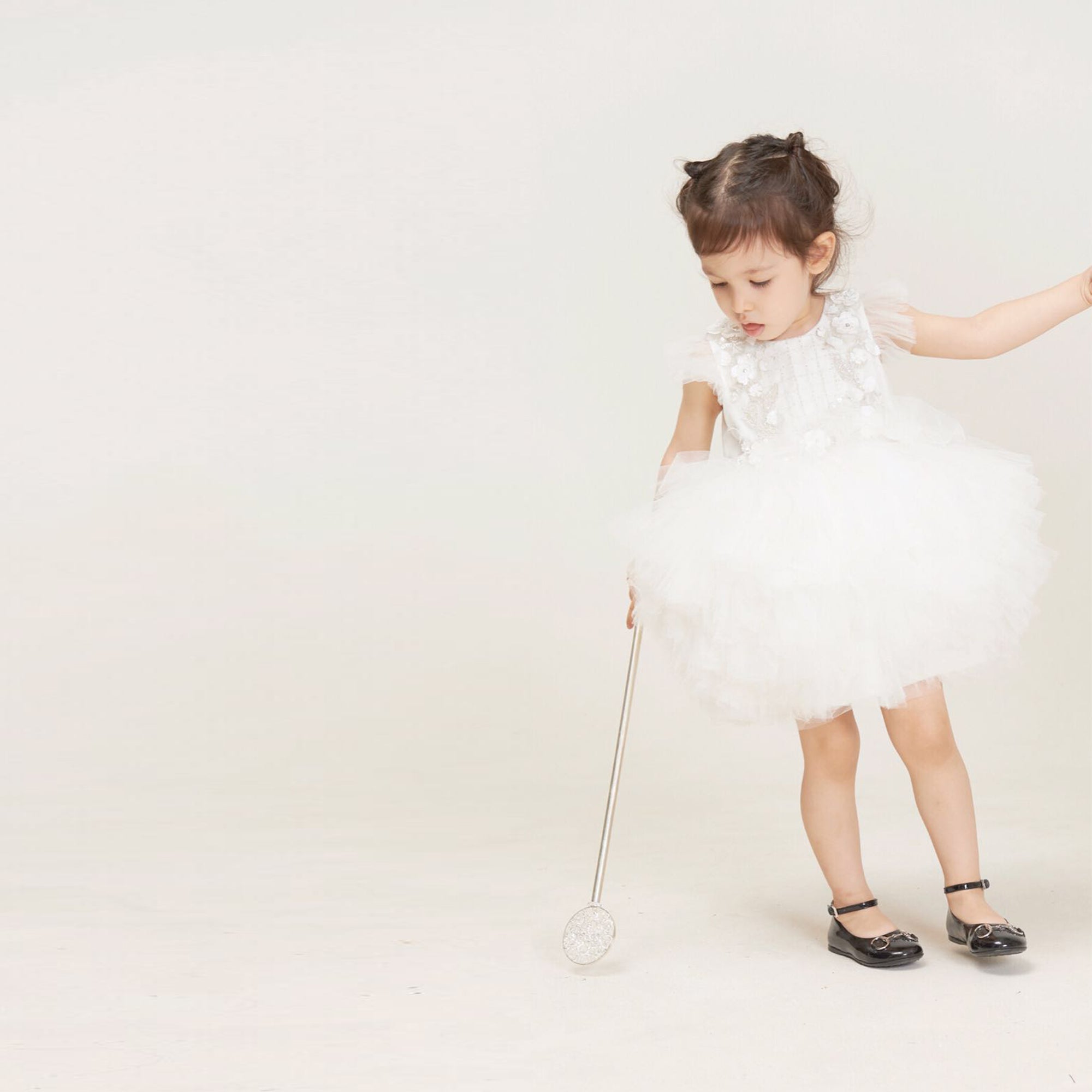 Girls  Whire   Dress