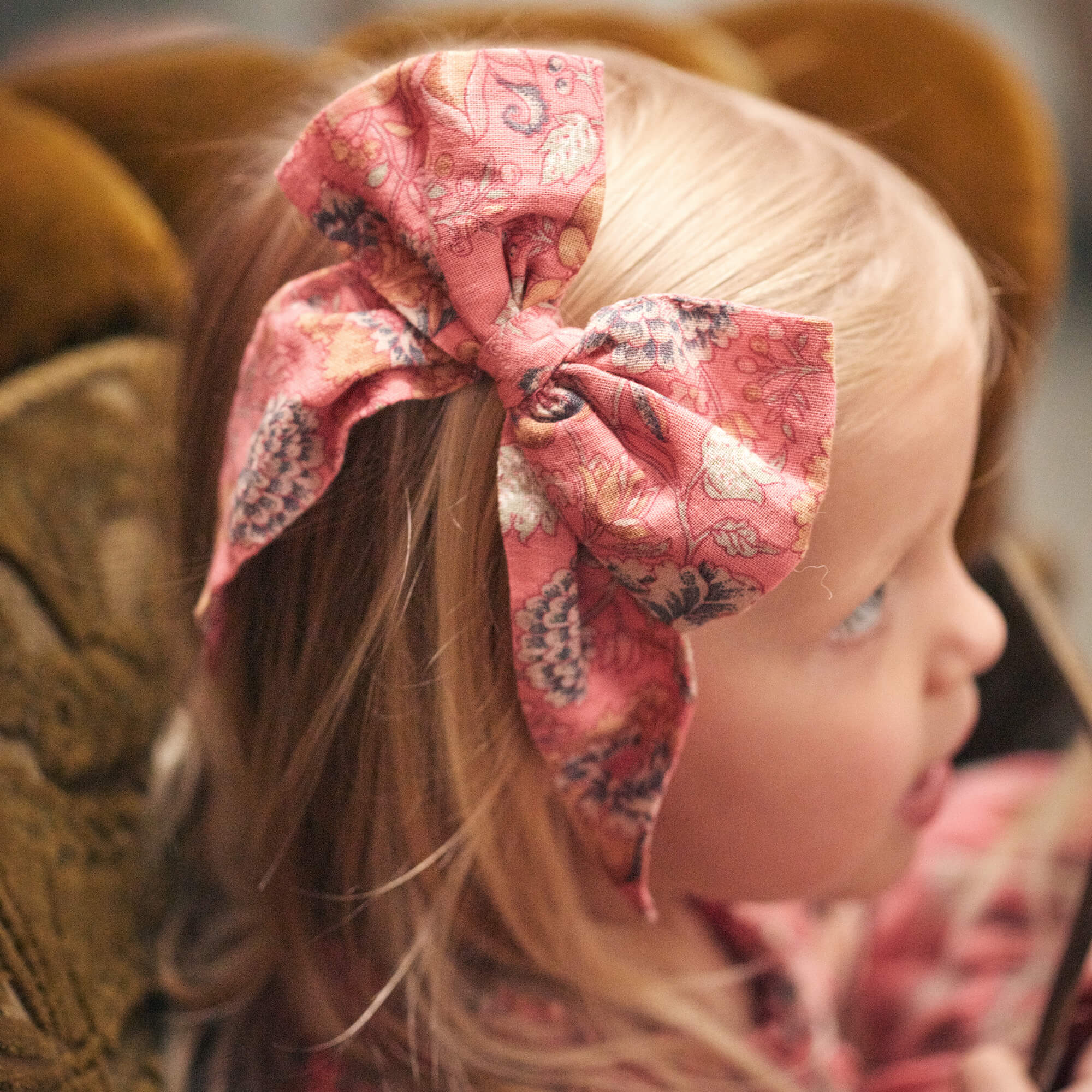 Girls Pink Floral Hair Clip