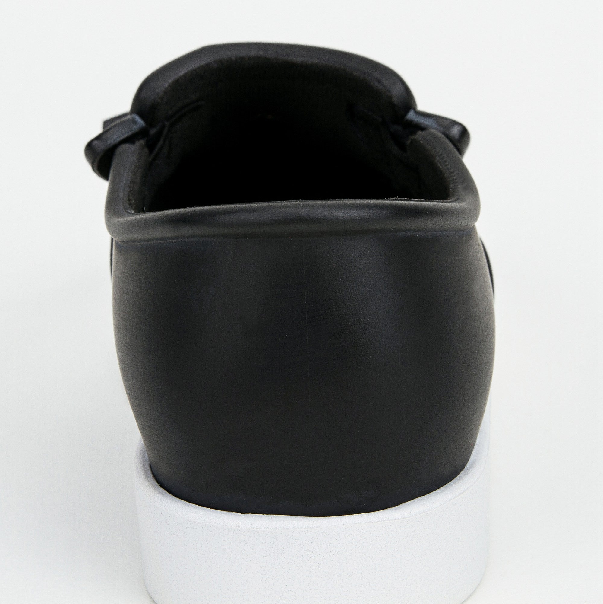 Boys &Girls Black 'Cat' Slip-On Shoes