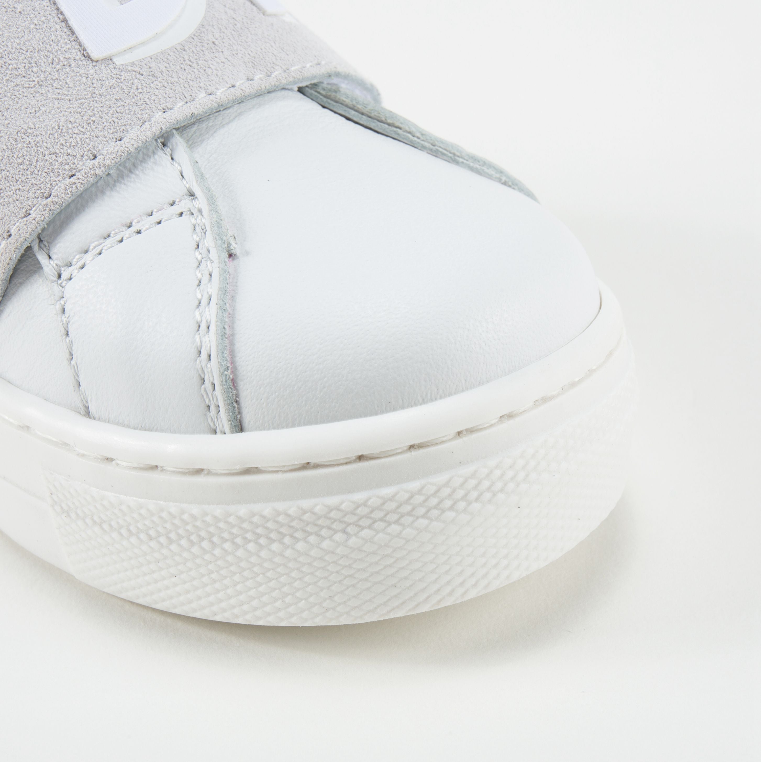 Boys White Velcro Nappa Sneaker Vitello Shoes
