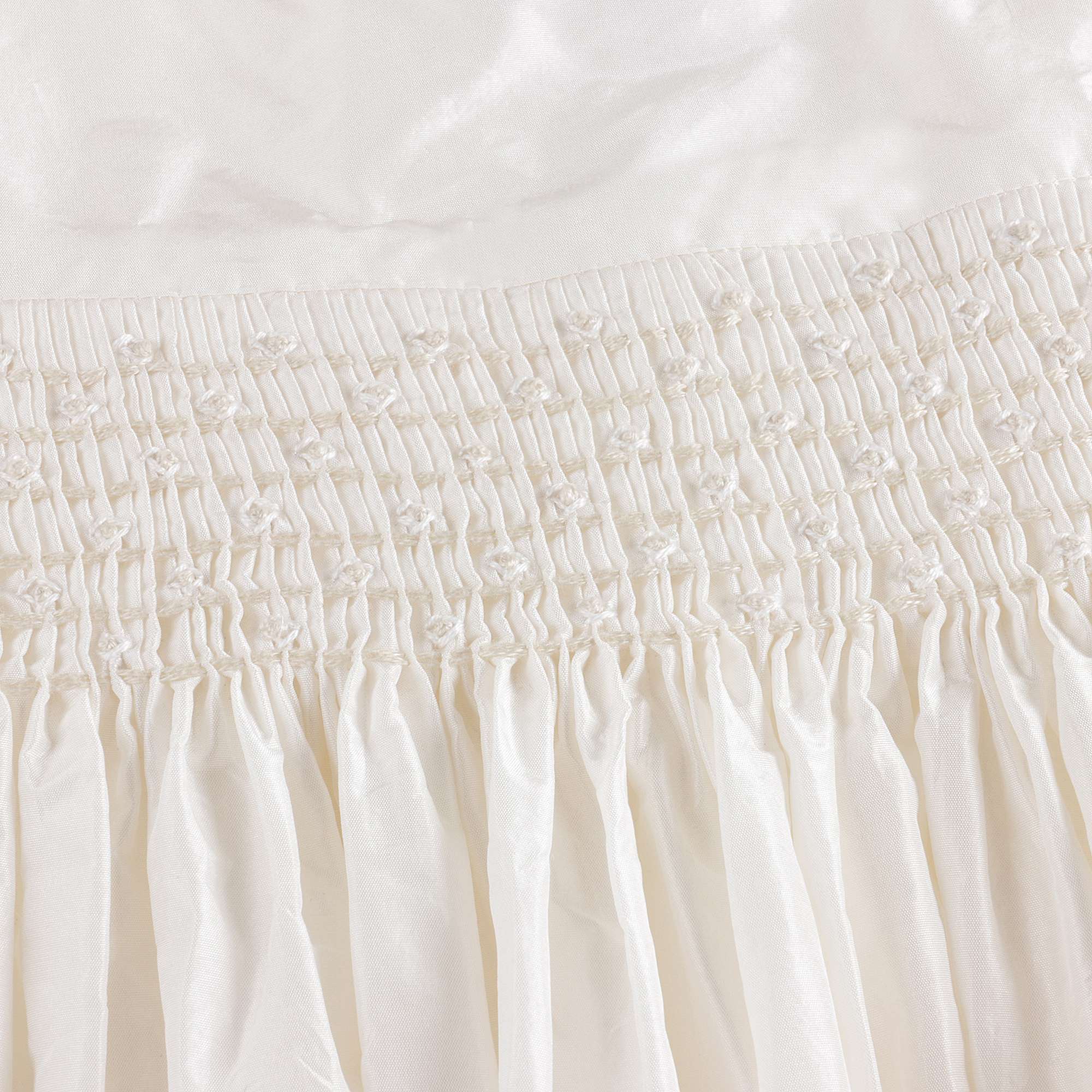 Robe en soie blanche pour bébés filles