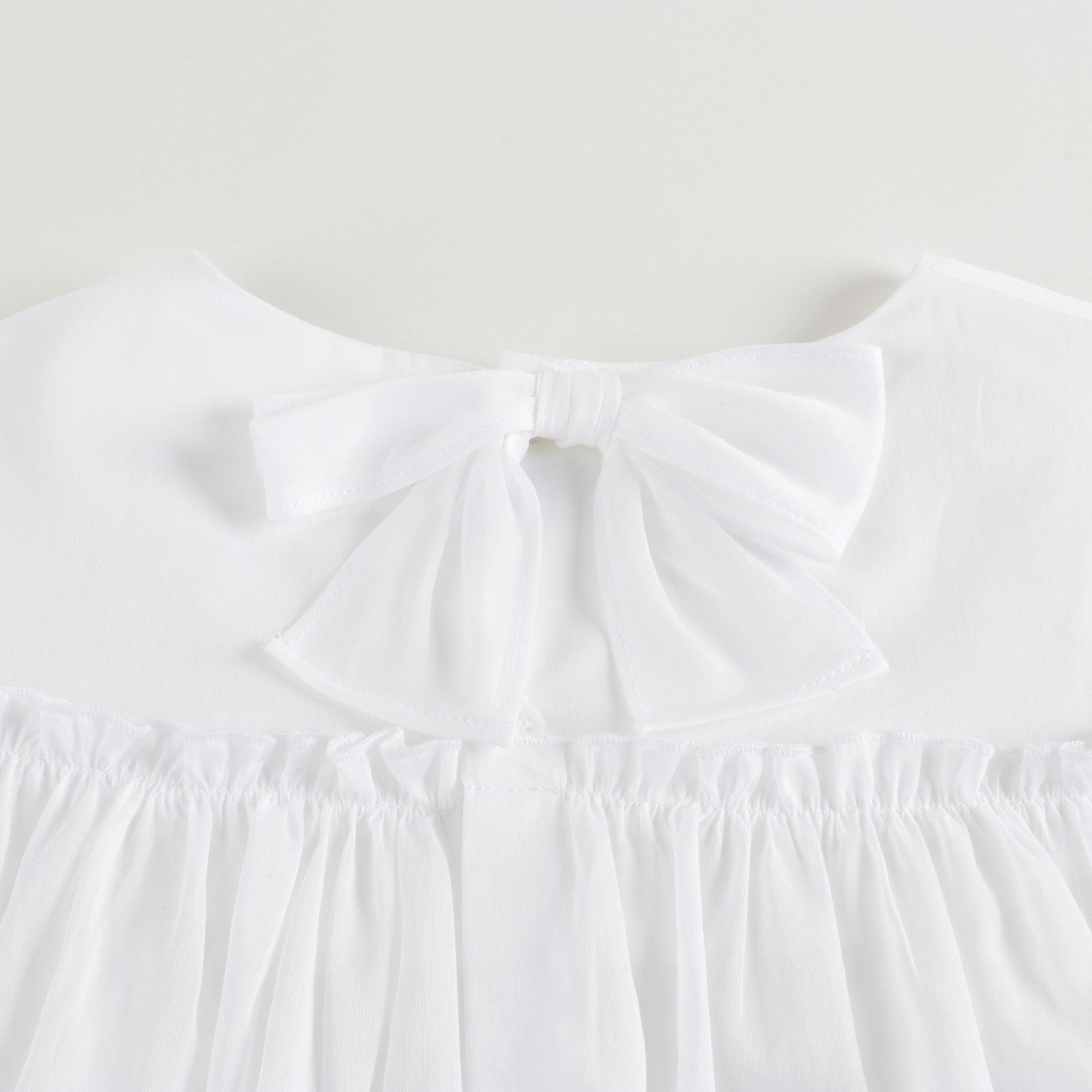 Chemises blanches en coton pour filles