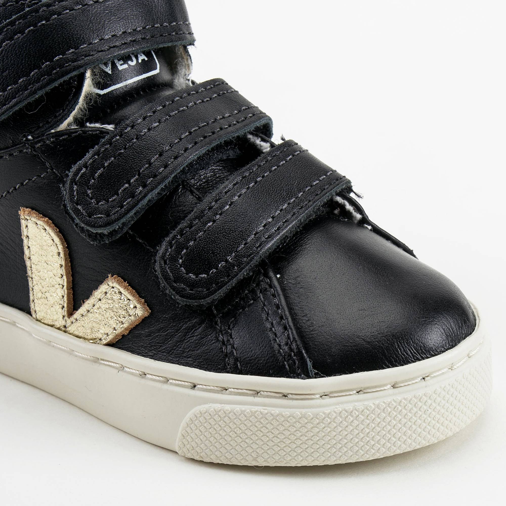Boys & Girls Black Velcro Leather Shoes With Fur