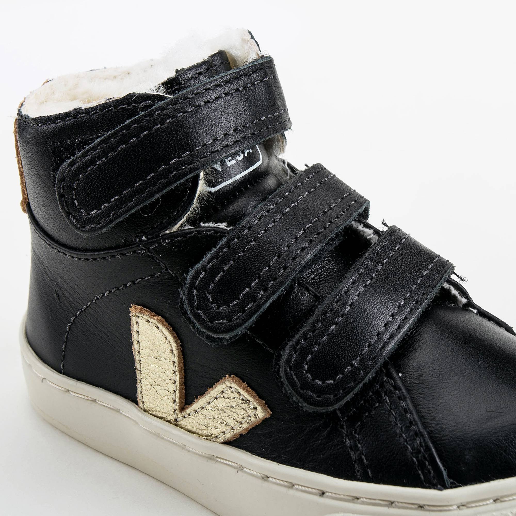 Boys & Girls Black Velcro Leather Shoes With Fur