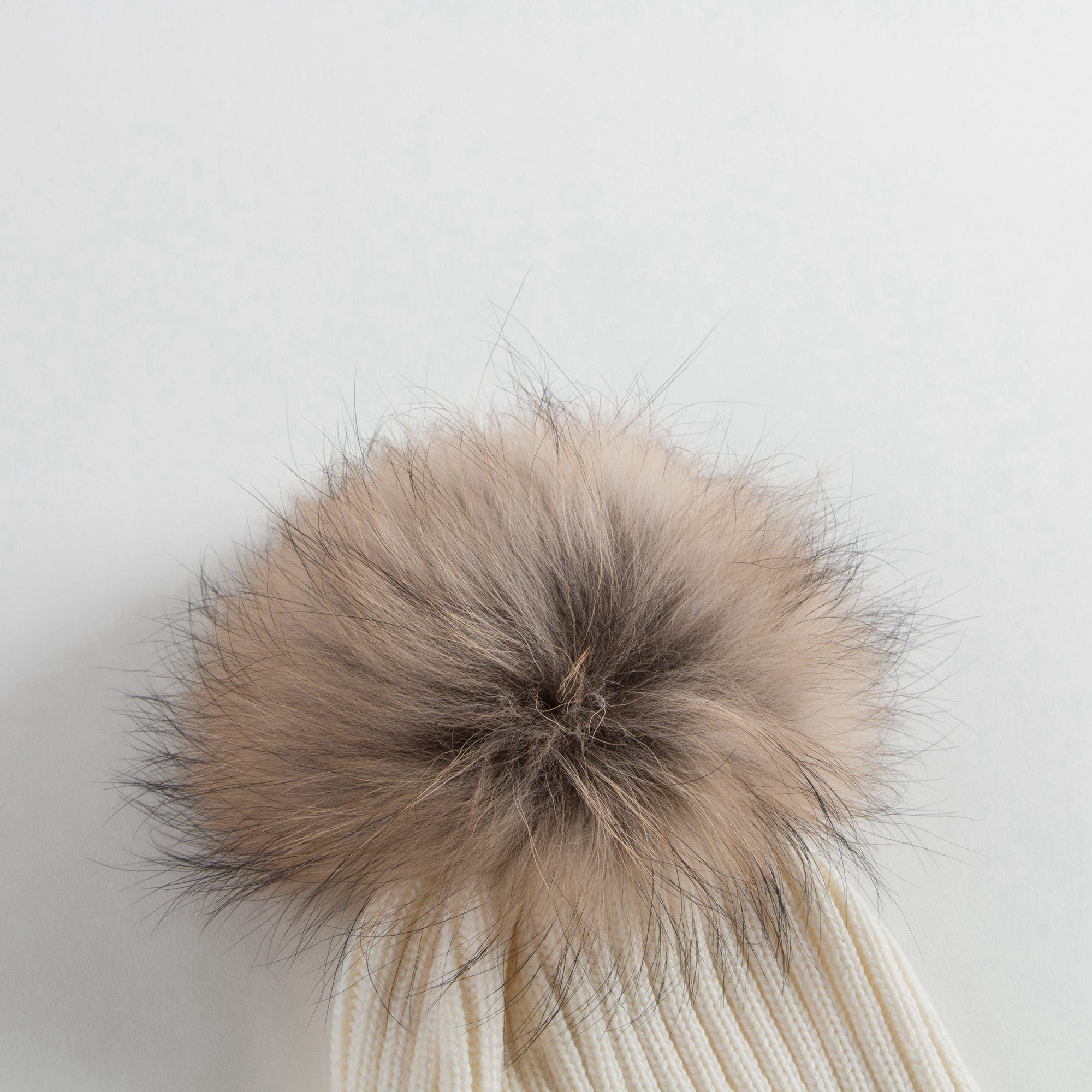 Boys & Girls Ivory Knitted Hat With Fur Pom-Pom Trim
