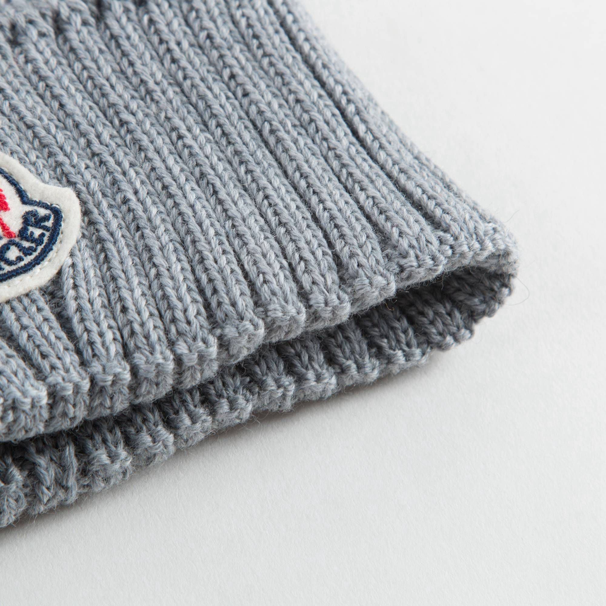 Boys & Girls Grey Knitted Hat With Fur Pom-Pom Trim