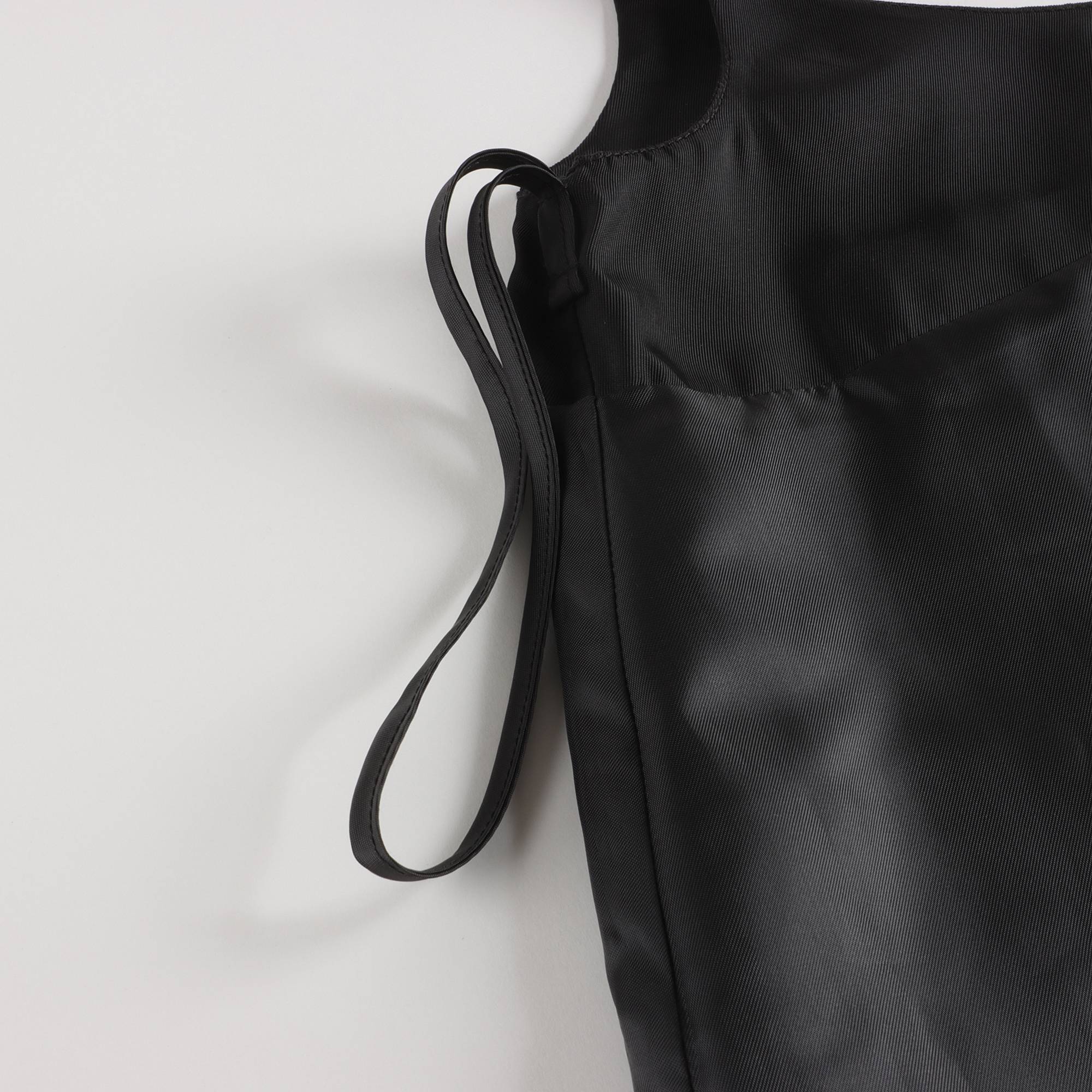 尼龙小黑裙+黑色莫代尔轻薄安全裤套装