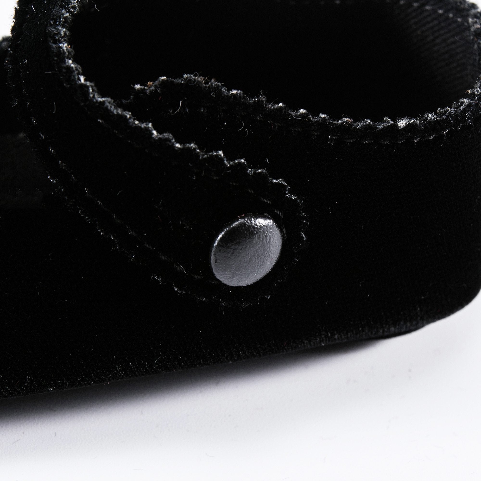 Chaussures noires pour bébés filles