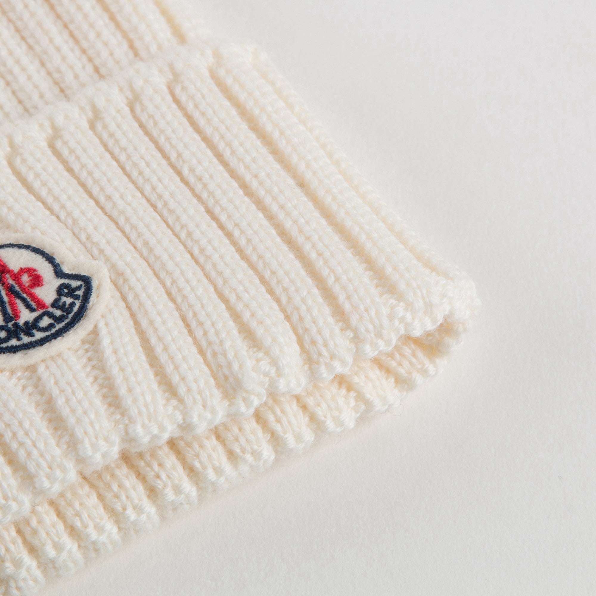 Boys & Girls Ivory Knitted Hat With Fur Pom-Pom Trim