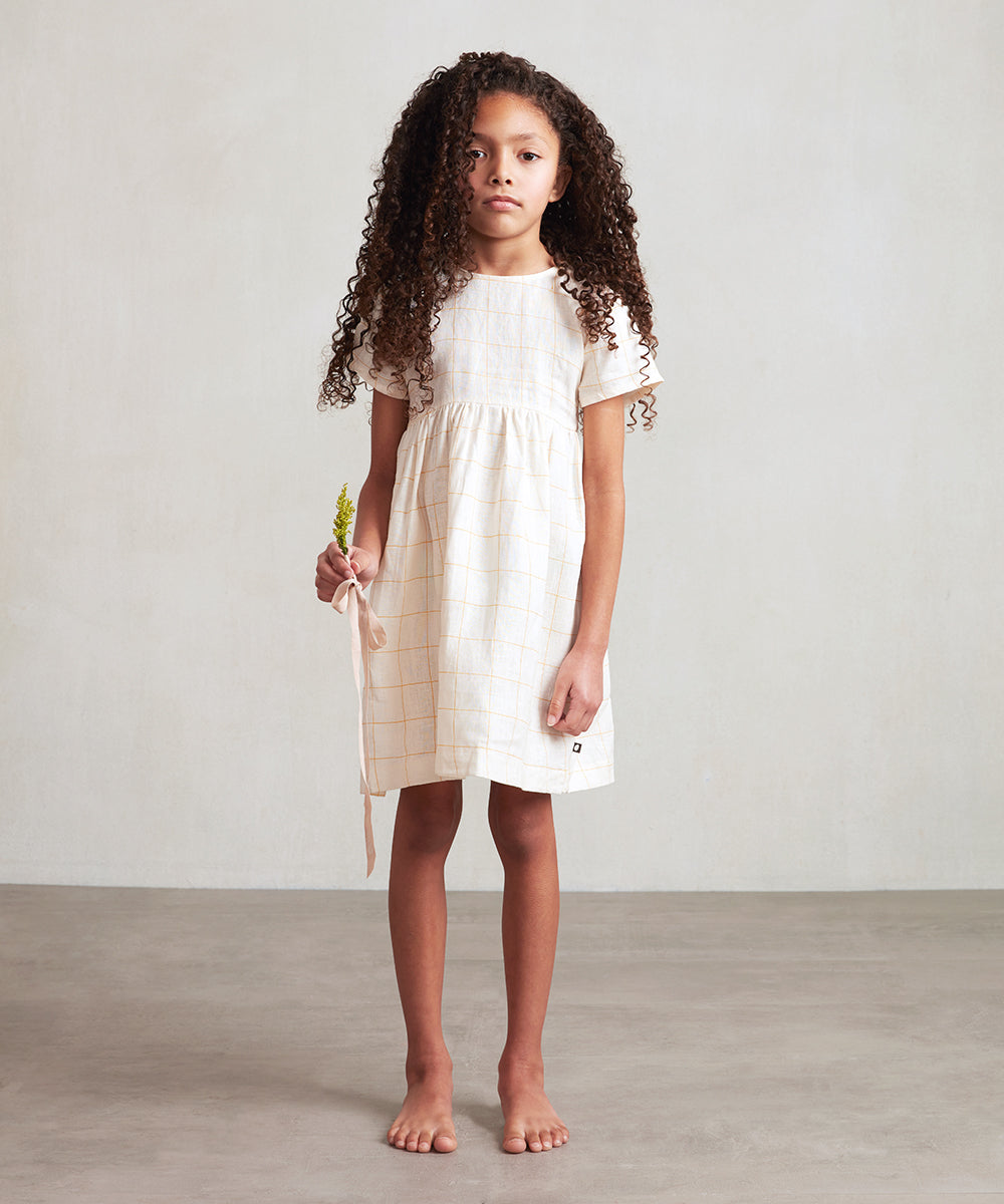 Robe en lin à carreaux blanche pour fille