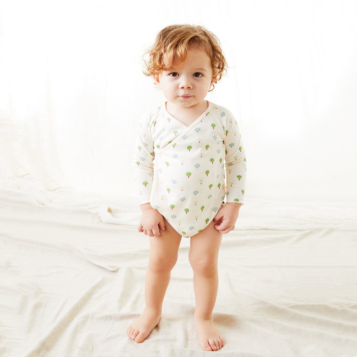Baby Boys & Girls White Printed Cotton Babysuit
